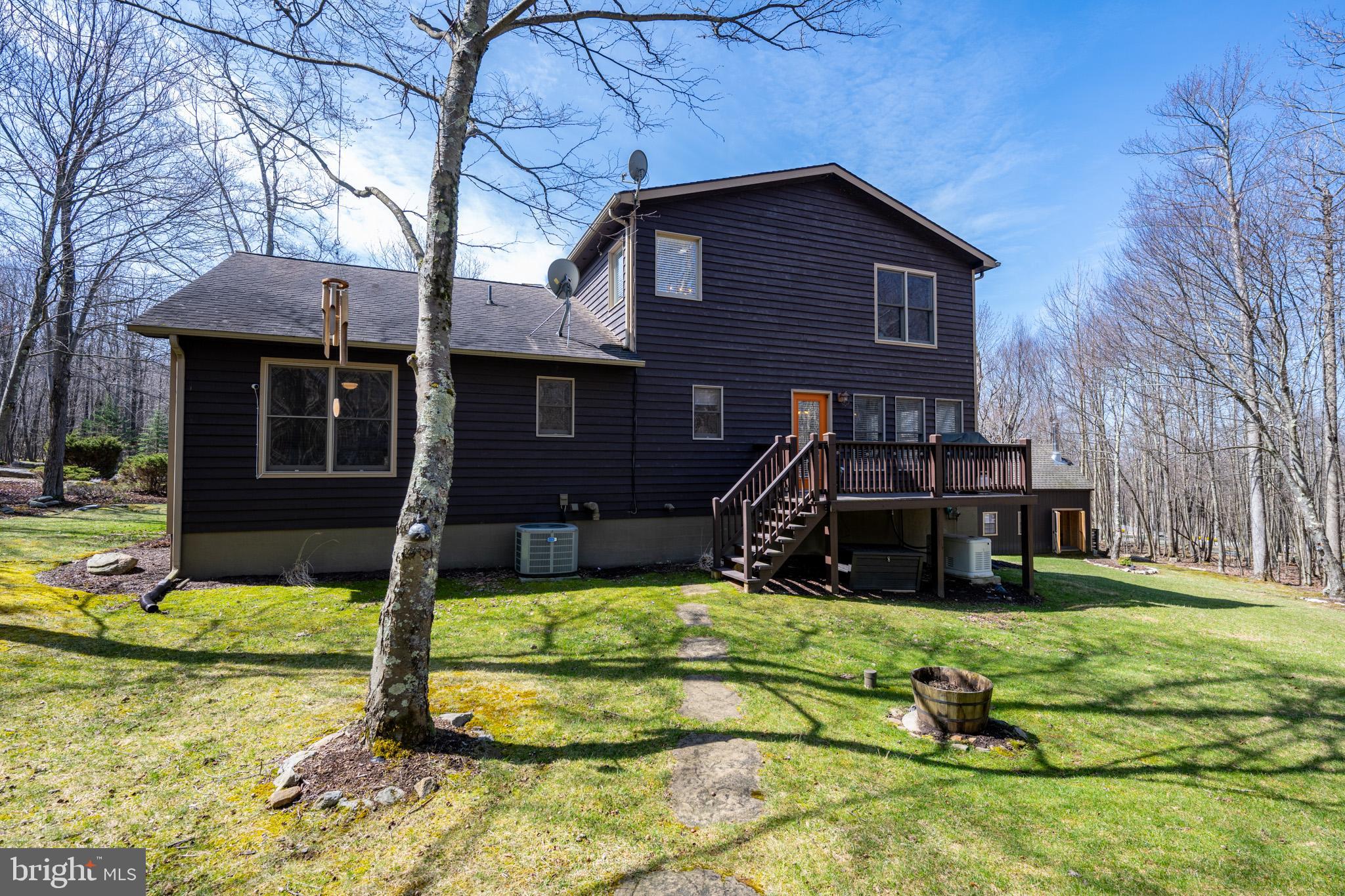 MOUNTAINSIDE - Residential