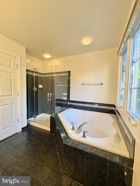 GRAYROB - Residential Lease