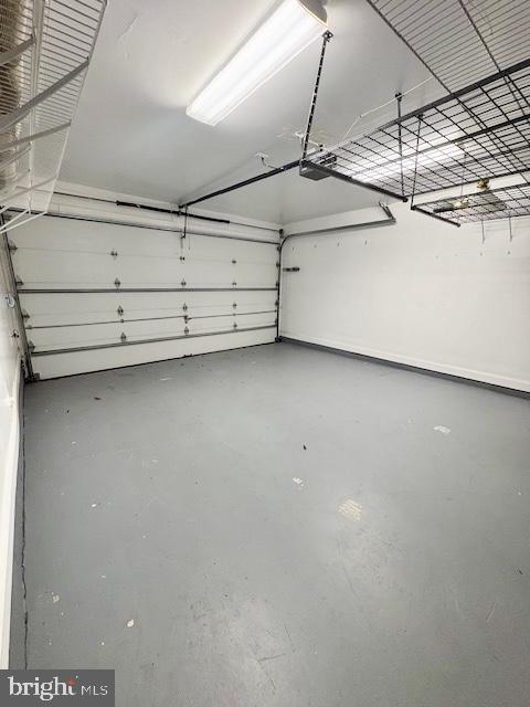 GRAYROB - Residential Lease