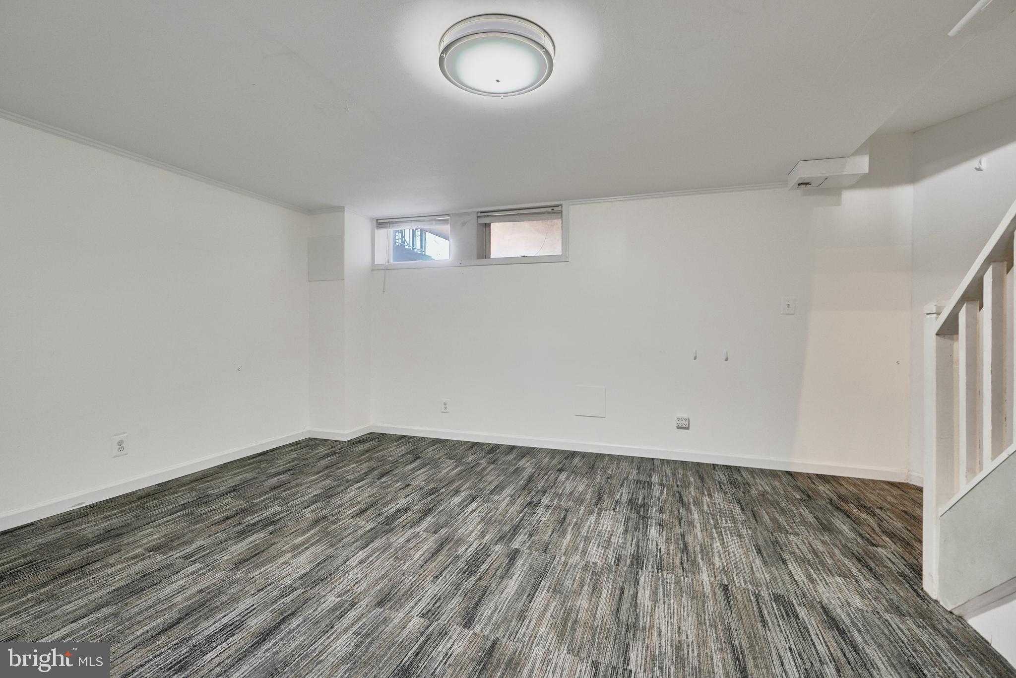 EASTFIELD - Residential Lease