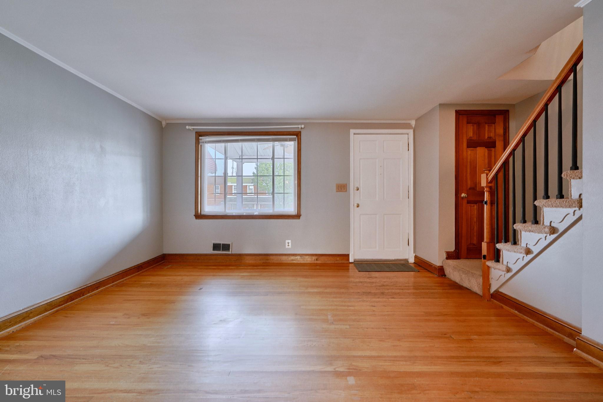 EASTFIELD - Residential Lease