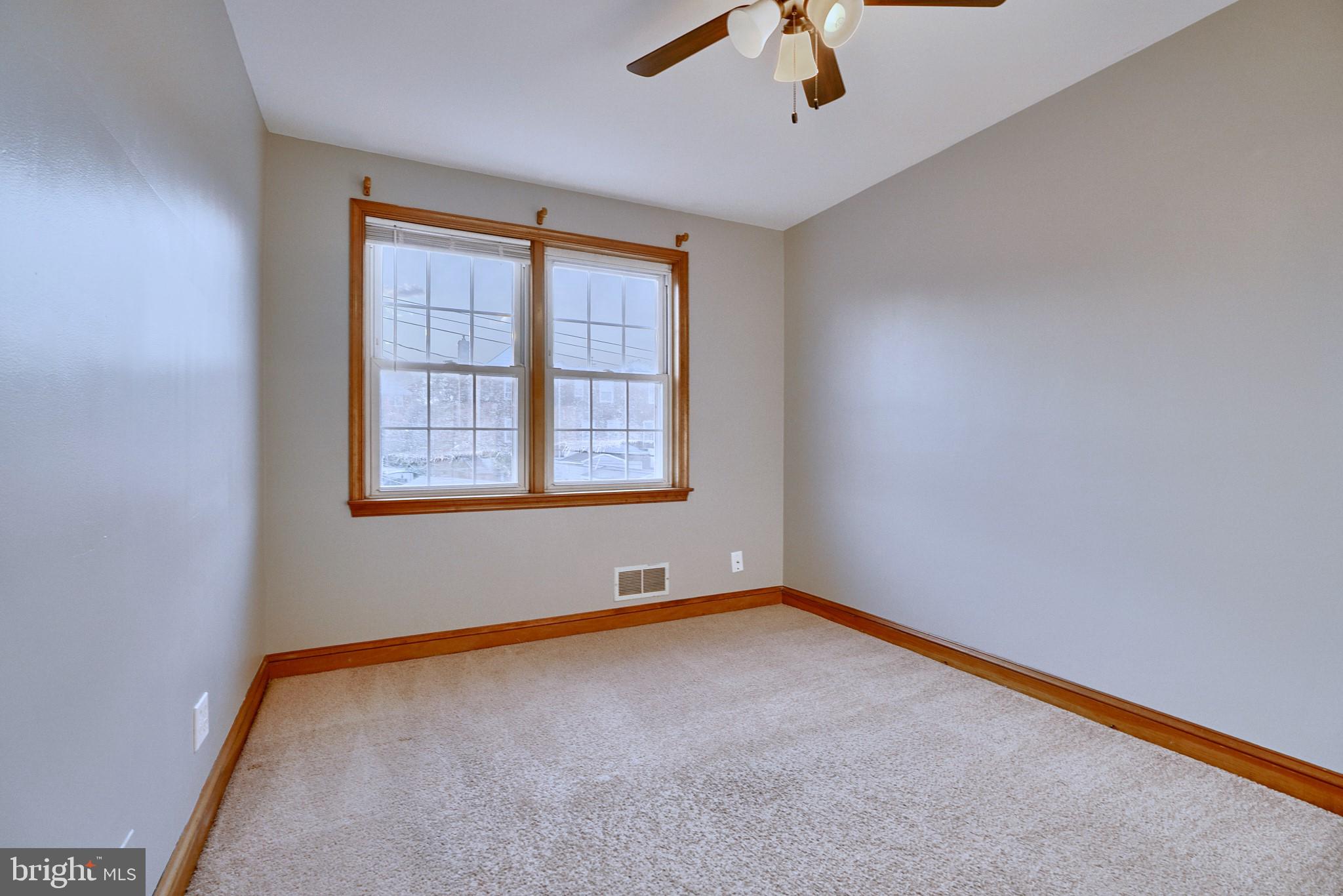 EASTFIELD - Residential Lease