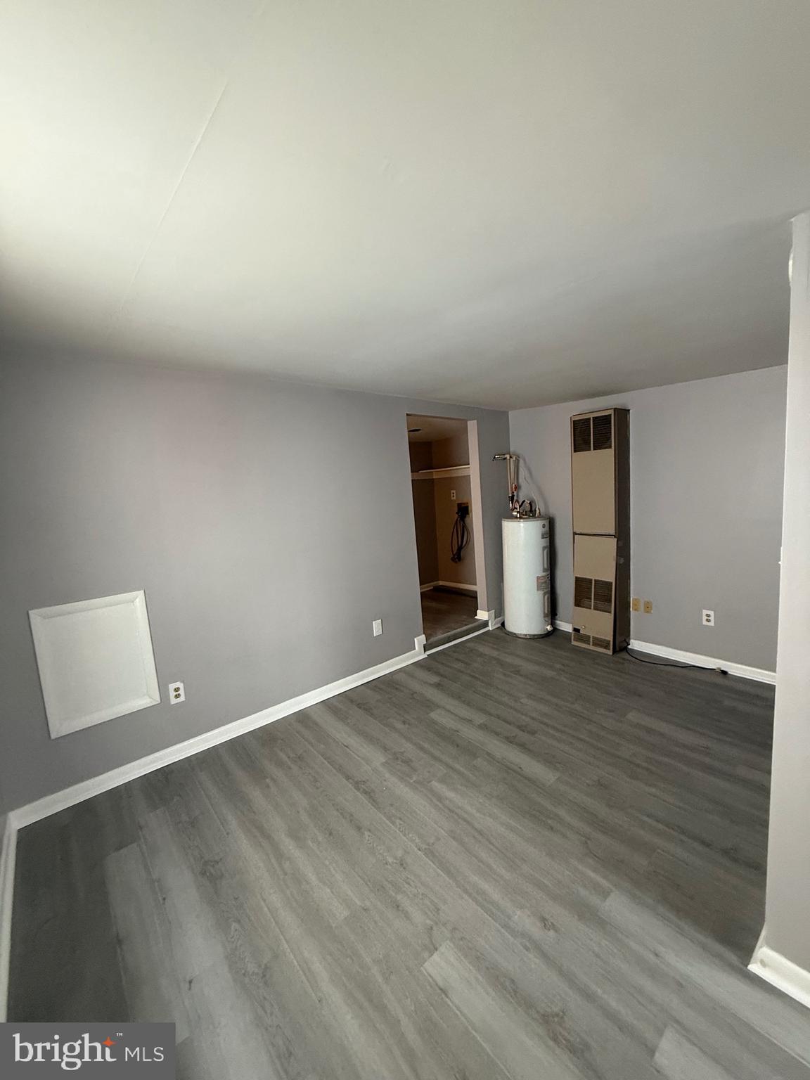 22 E MOUNT VERNON STREET