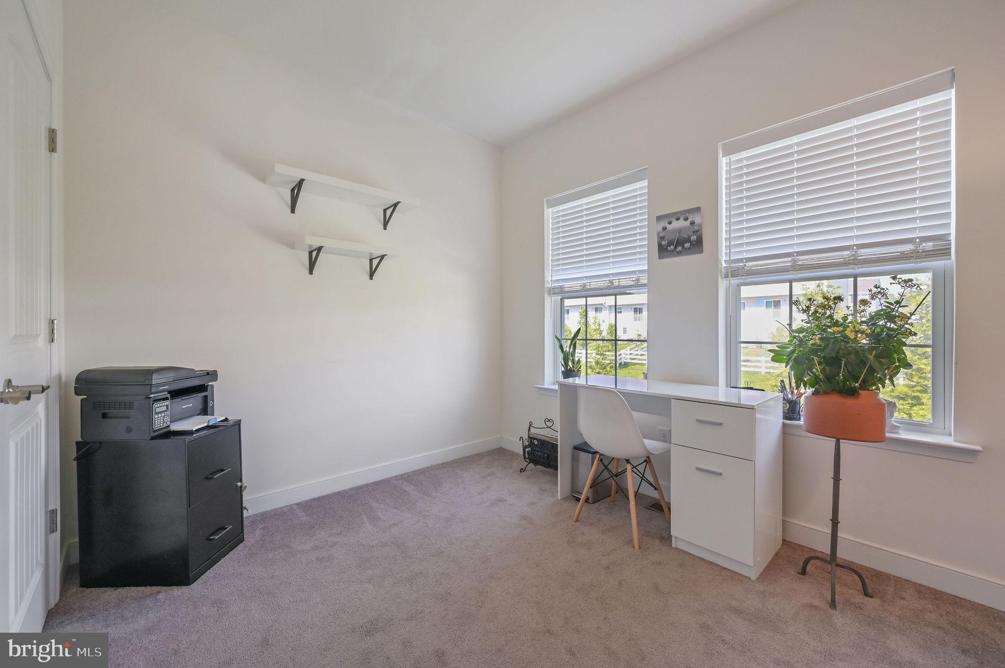 SPRING OAKS - Residential