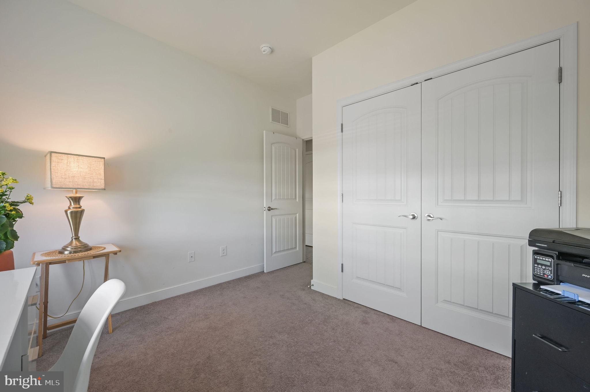 SPRING OAKS - Residential