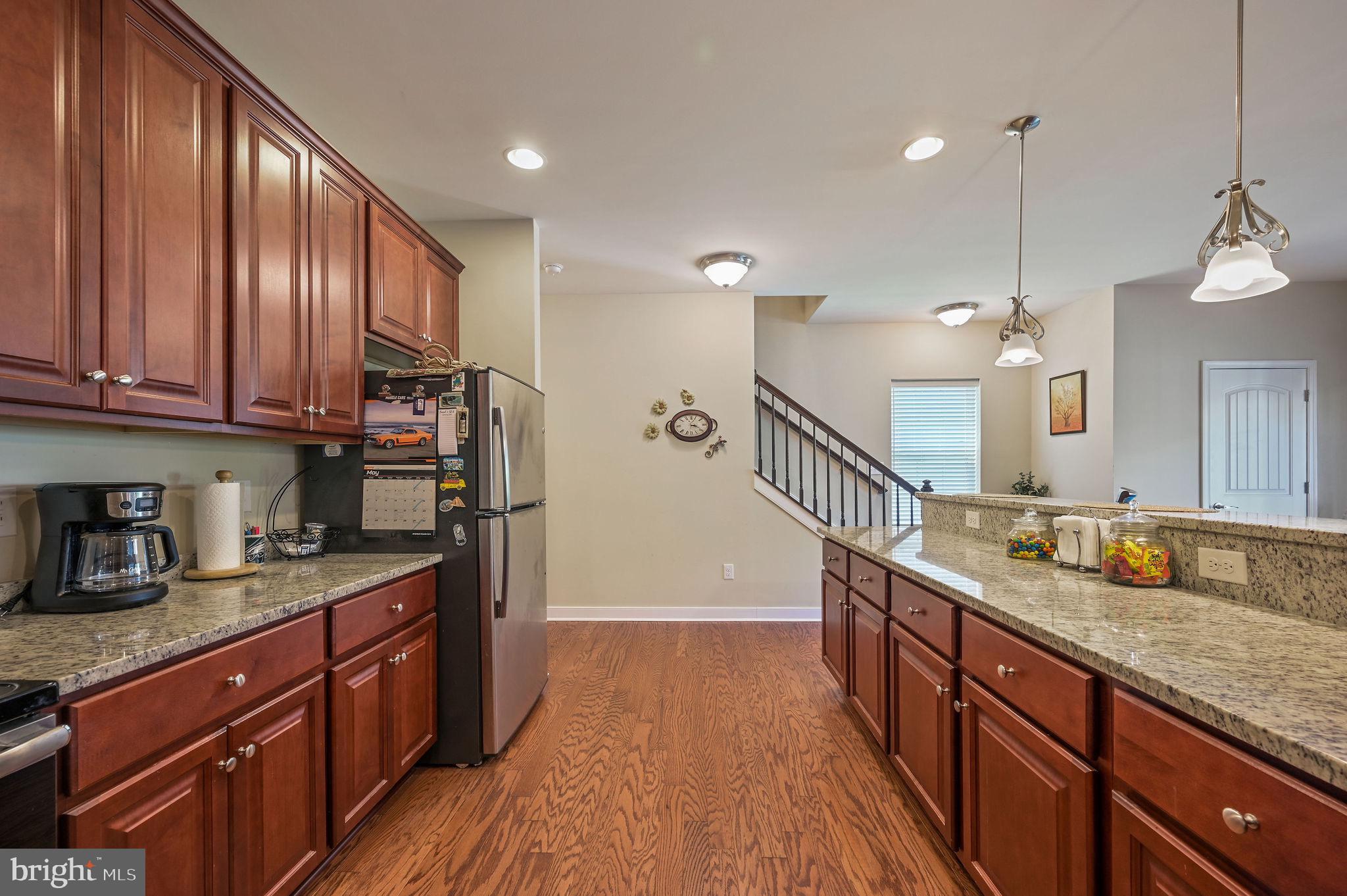 SPRING OAKS - Residential