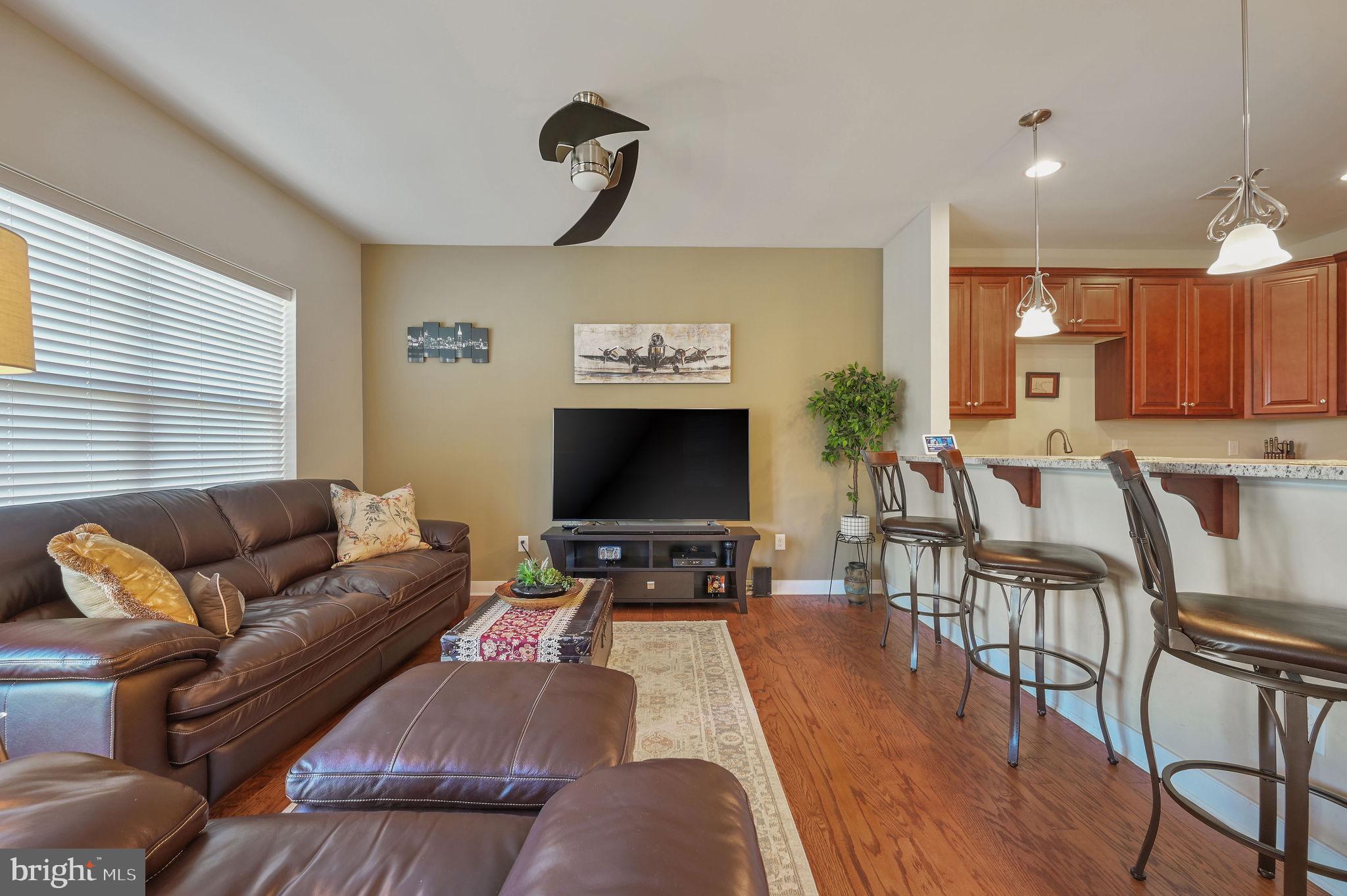 SPRING OAKS - Residential