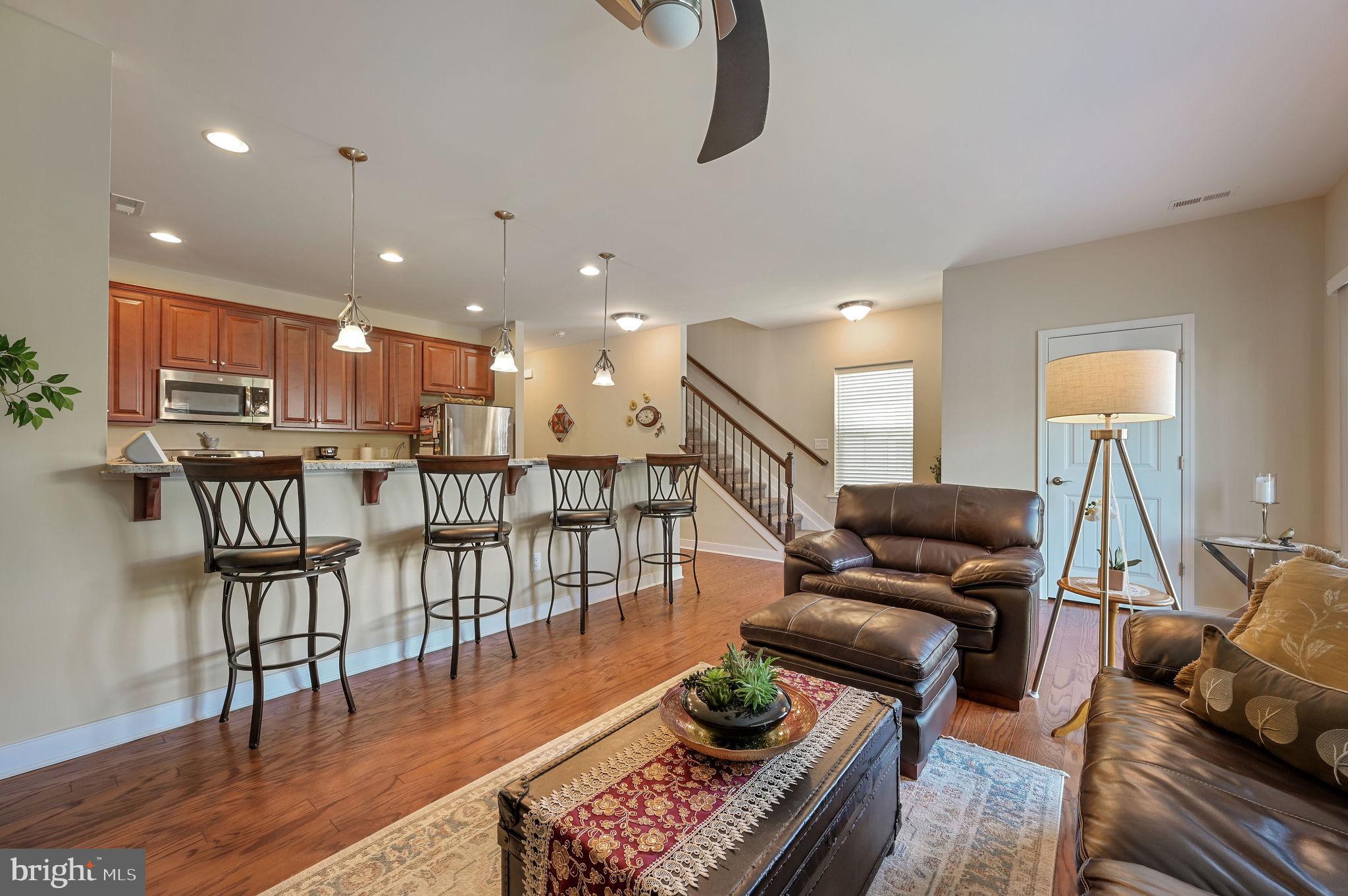 SPRING OAKS - Residential