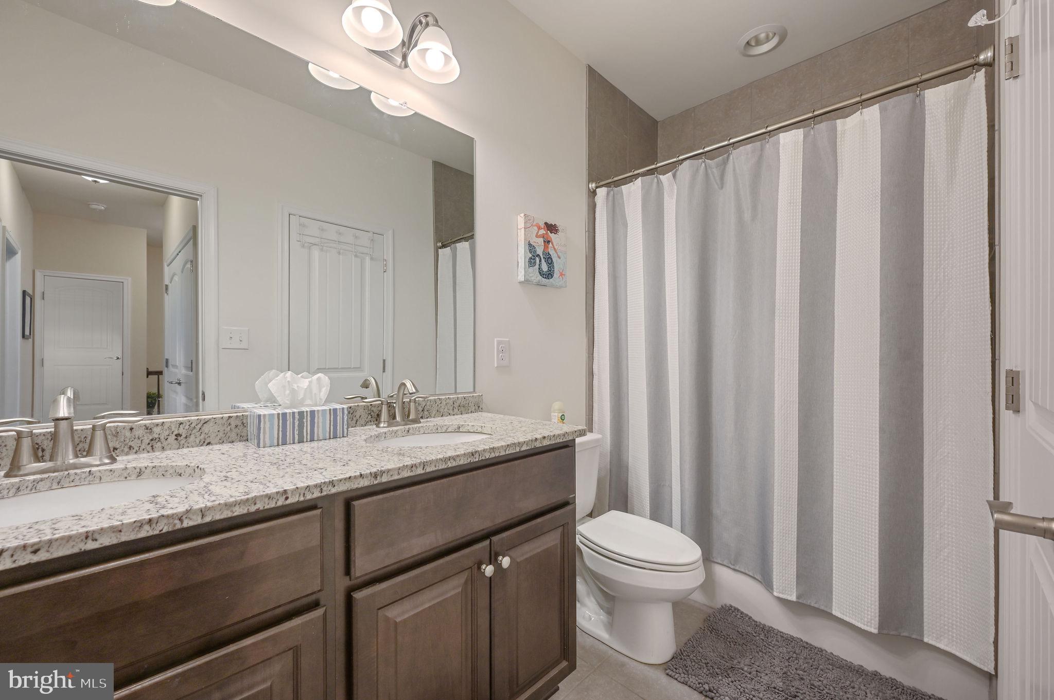 SPRING OAKS - Residential