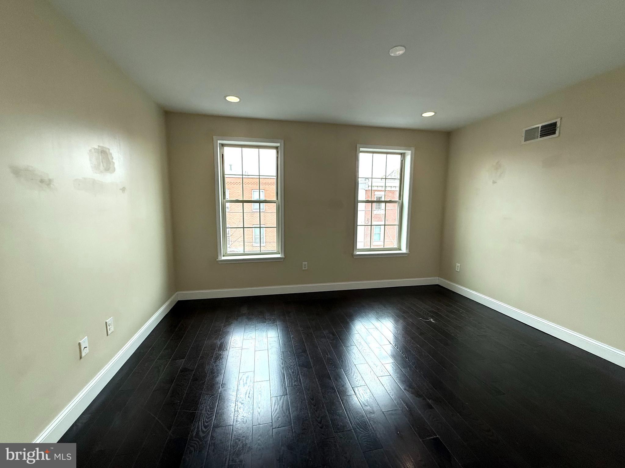 PASSYUNK SQUARE - Residential
