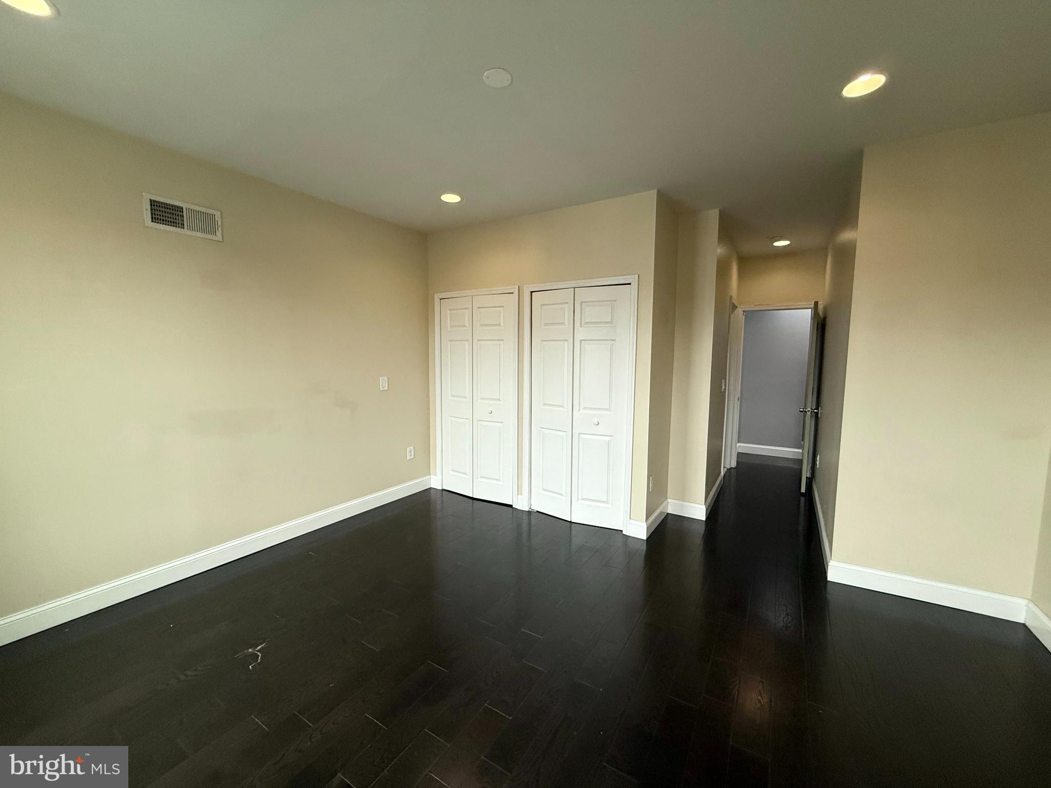 PASSYUNK SQUARE - Residential