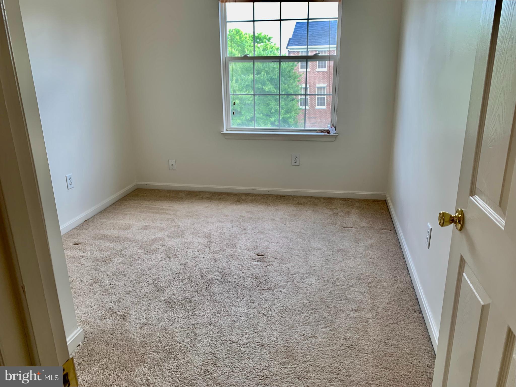 SNOWDEN RIDGE - Residential