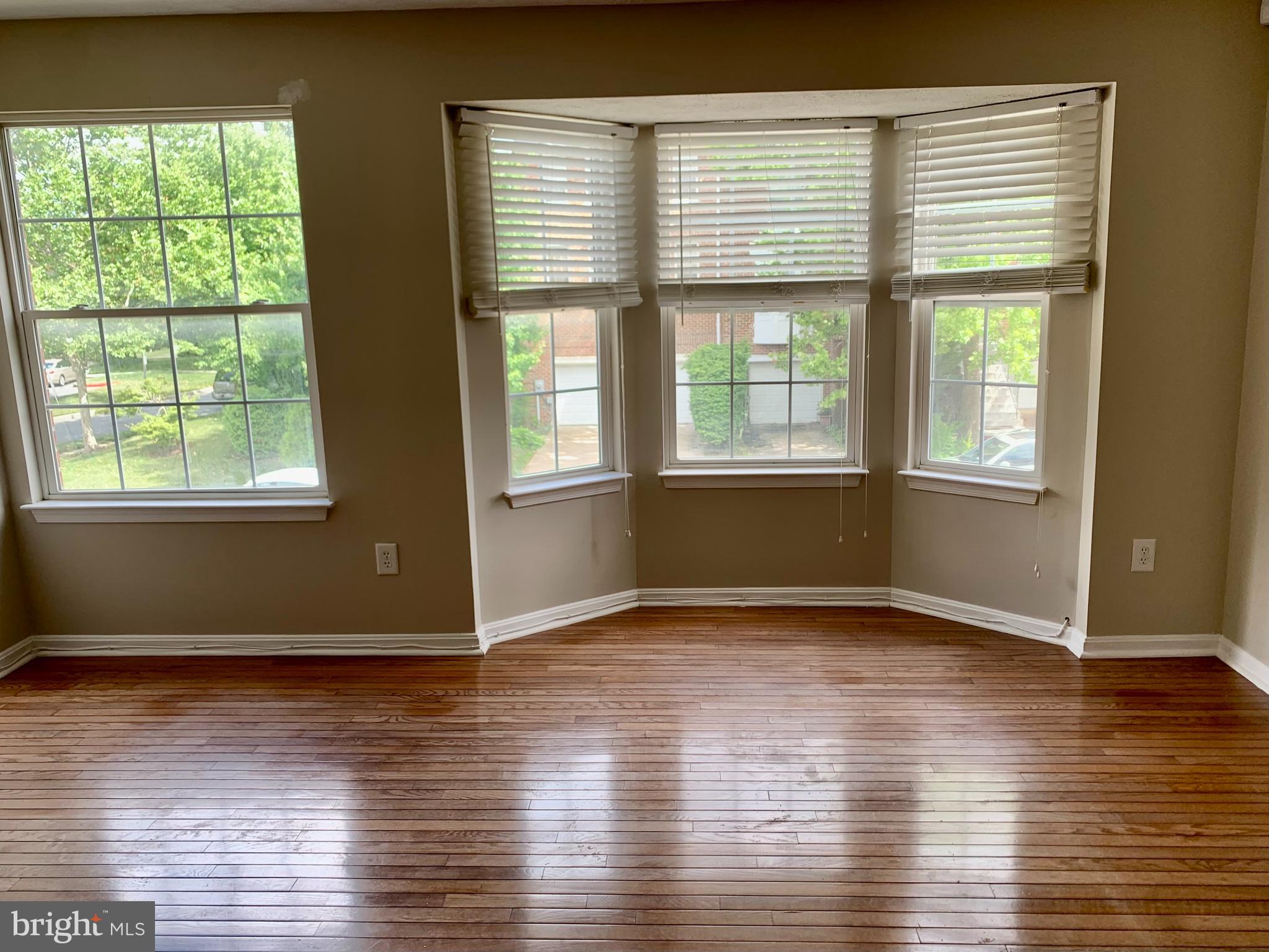 SNOWDEN RIDGE - Residential