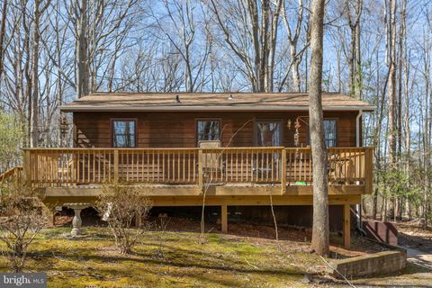 264 HOLLY CORNER ROAD FREDERICKSBURG VA 22406