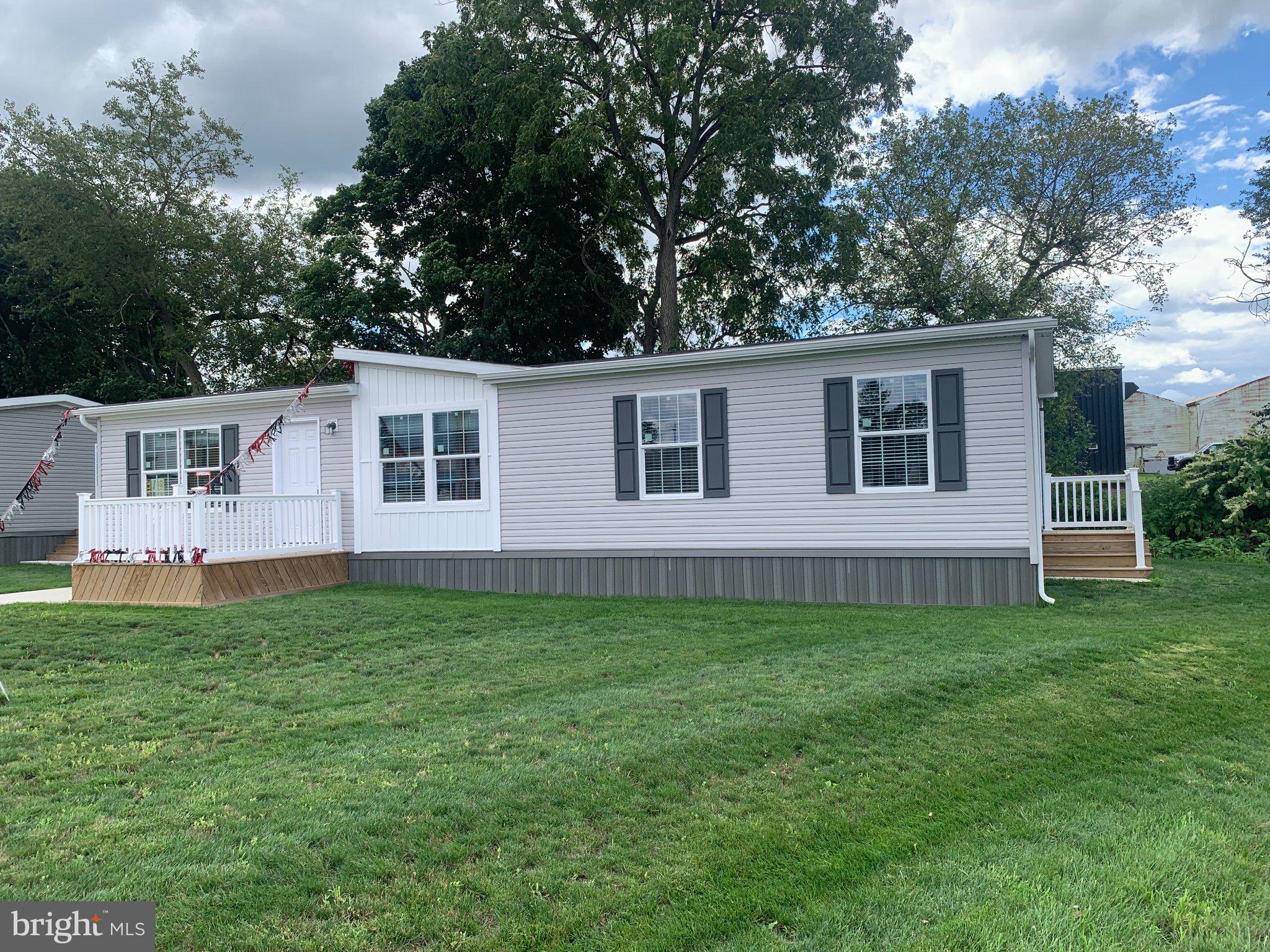 30 W WILLOW STREET