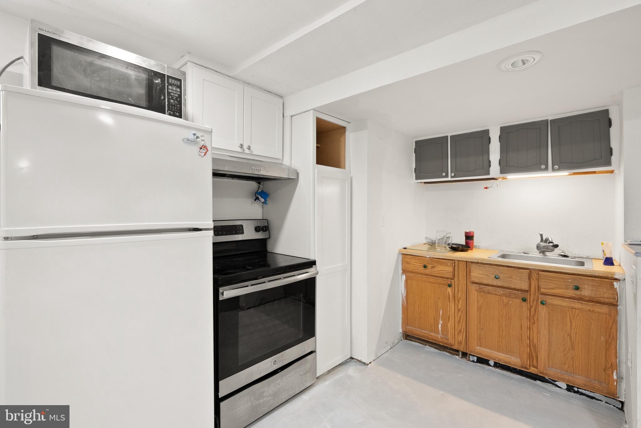 ARDEN ACRES - Residential