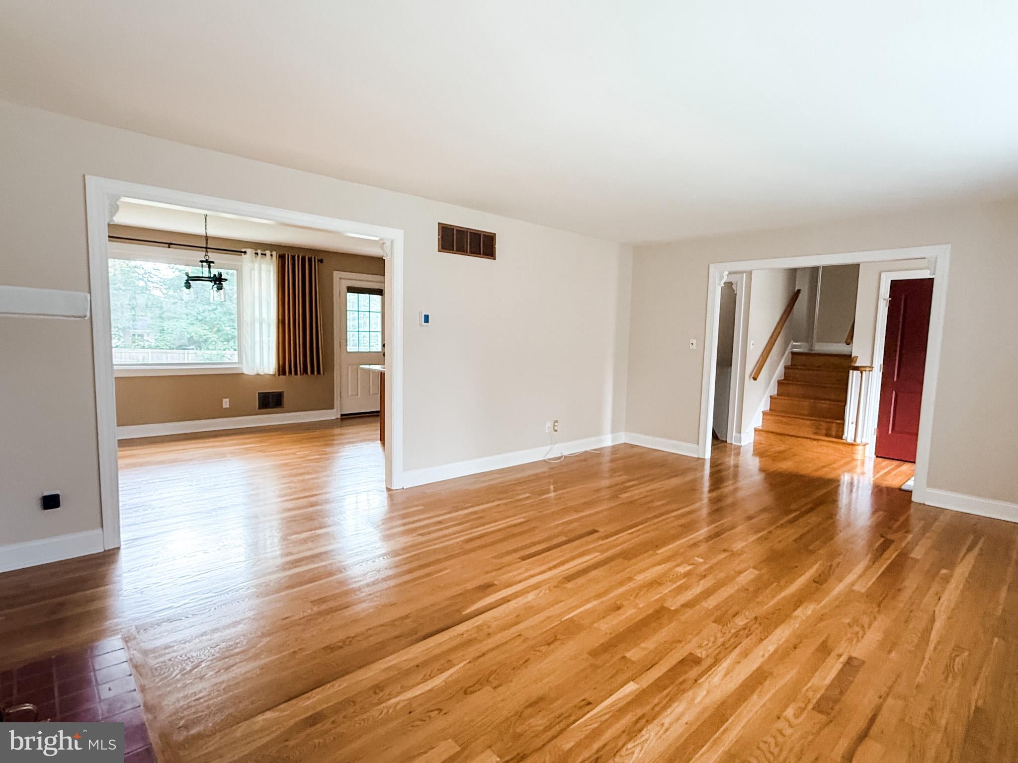 208 SYPHERD DRIVE