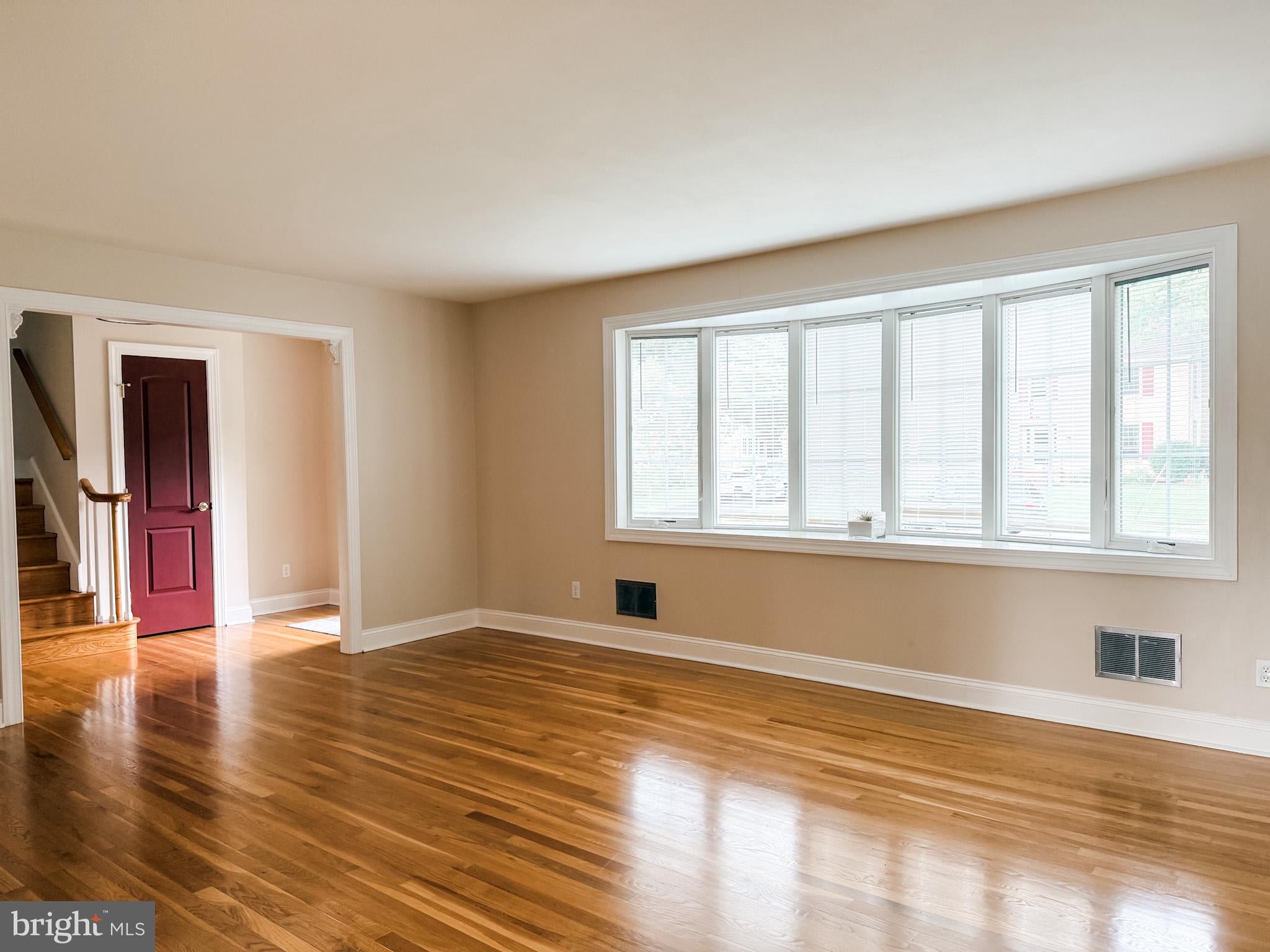 208 SYPHERD DRIVE