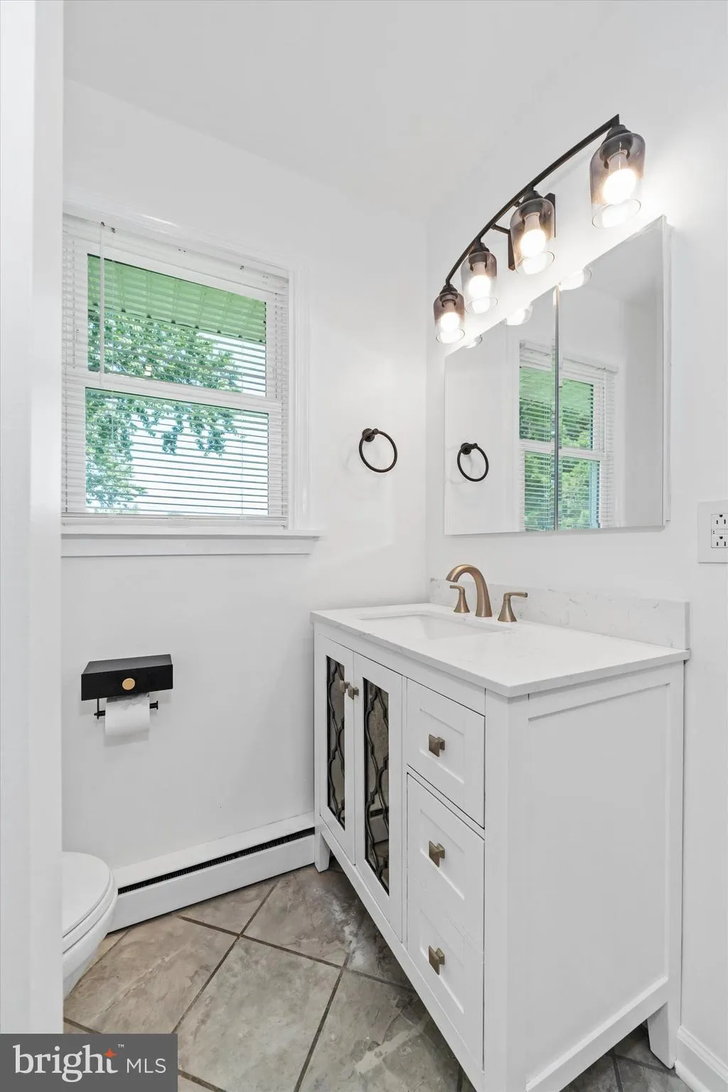 Dover, Delaware 19904, United States, 4 Bedrooms Bedrooms, ,2 BathroomsBathrooms,Residential,Active,179313