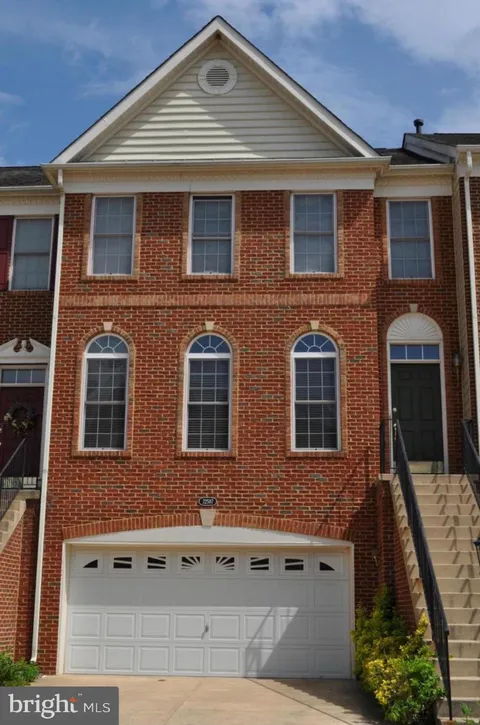 22587 Welborne Manor Square, Ashburn, VA MLS: VALO2114958