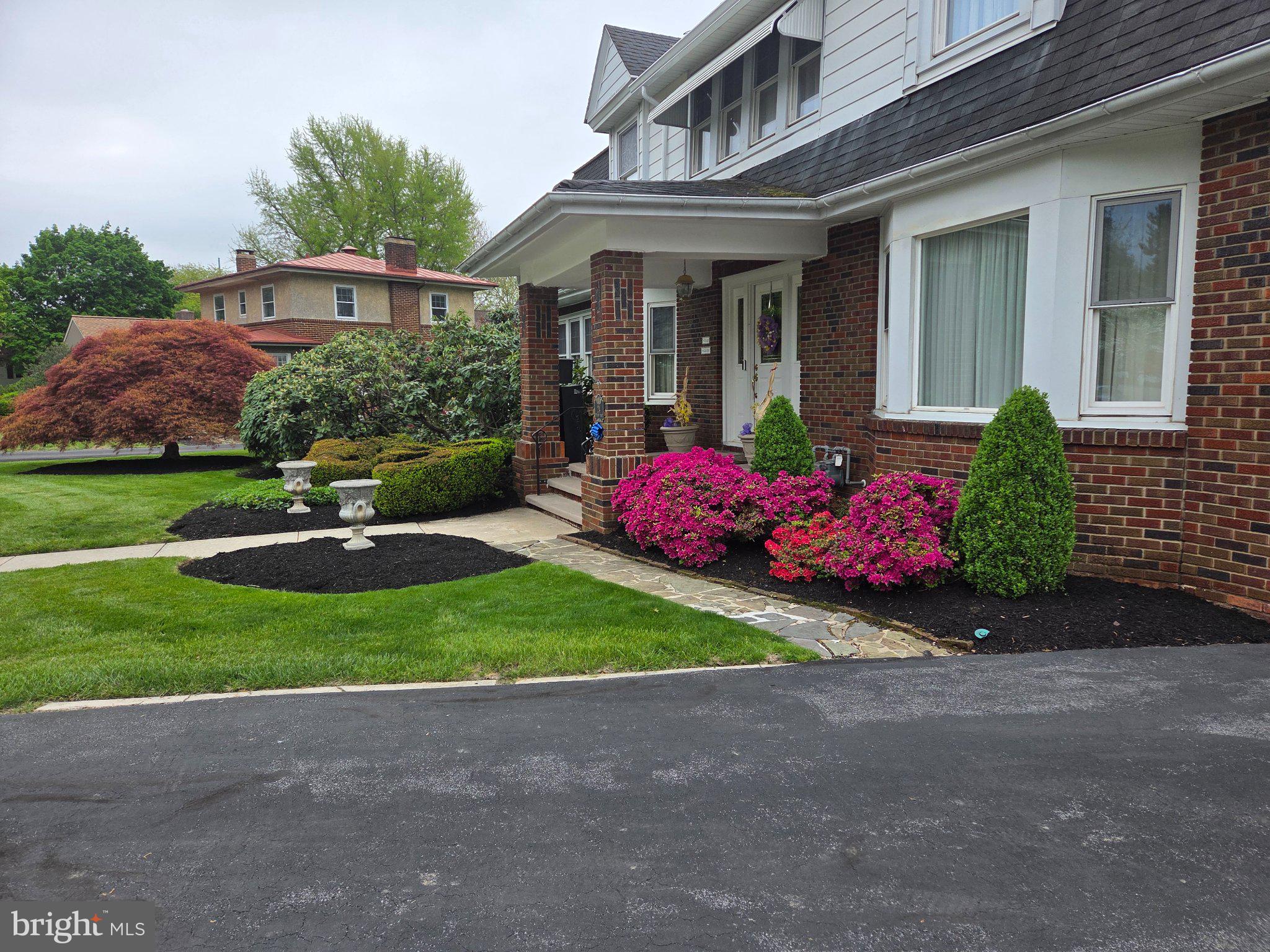 24 UPLAND ROAD