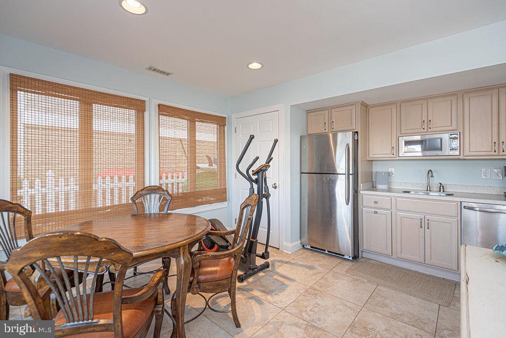 SOUTH BETHANY HARBOR - Residential