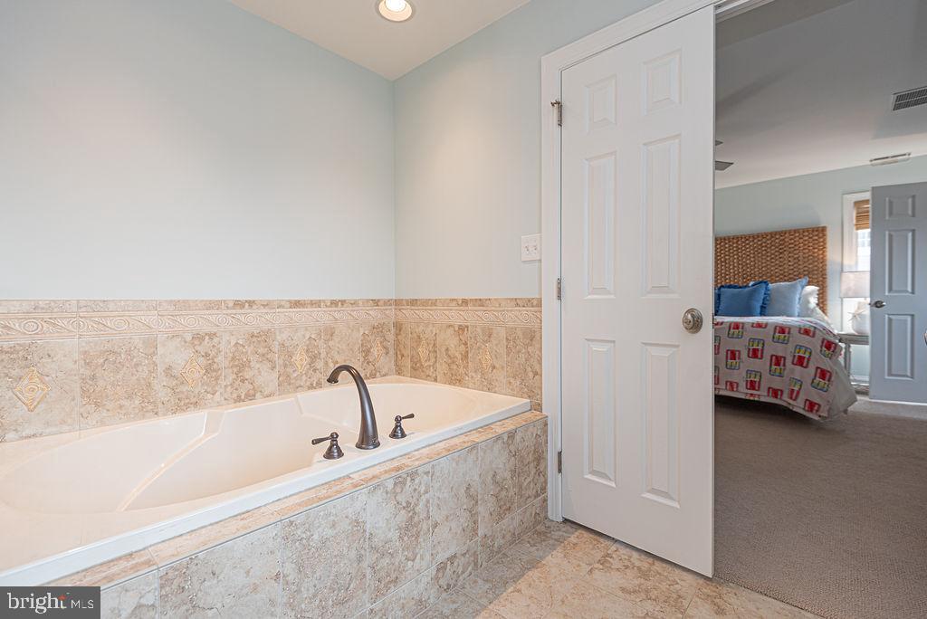 SOUTH BETHANY HARBOR - Residential