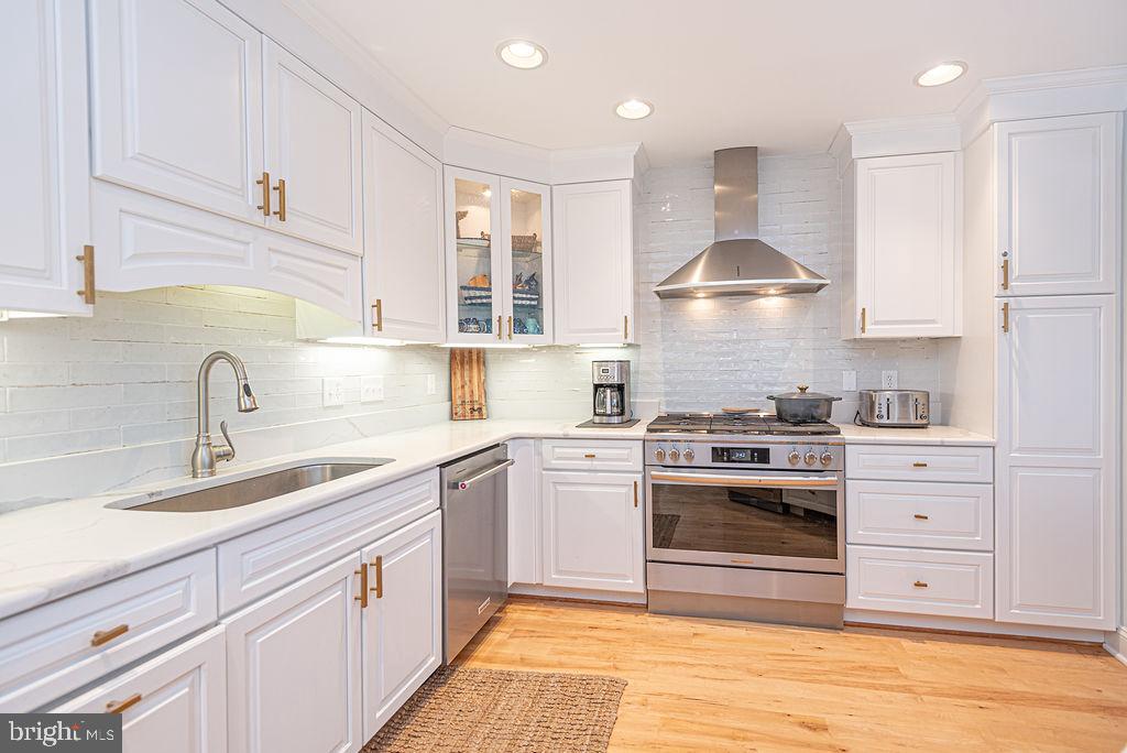 SOUTH BETHANY HARBOR - Residential