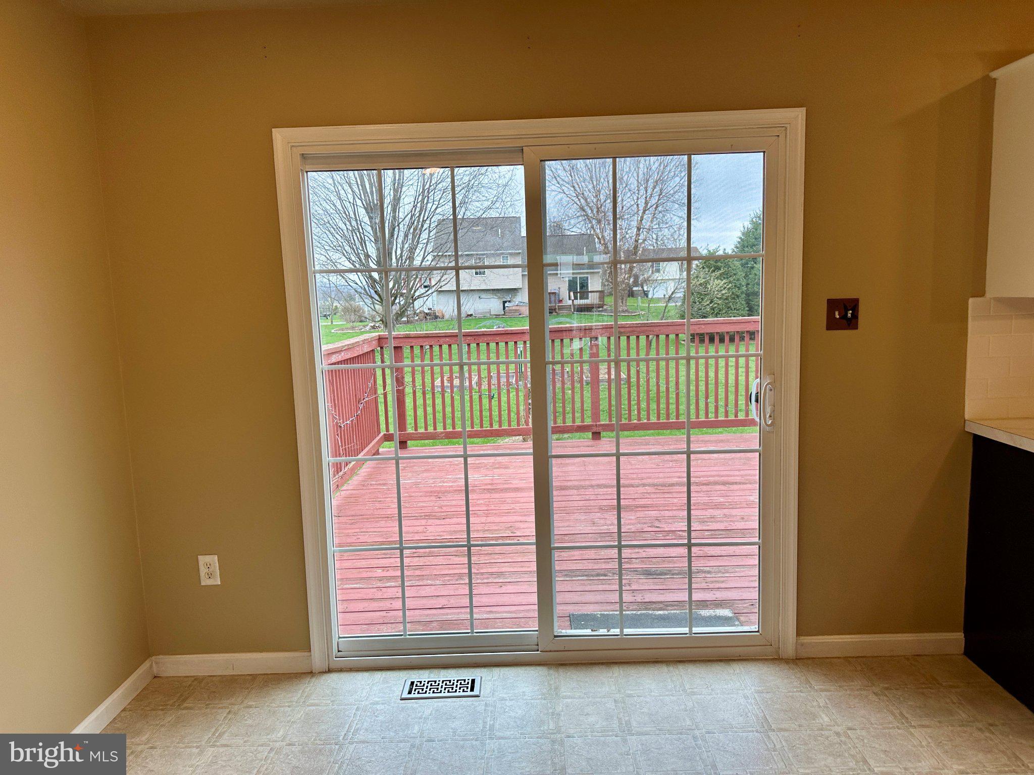 WALKER MEADOWS - Residential