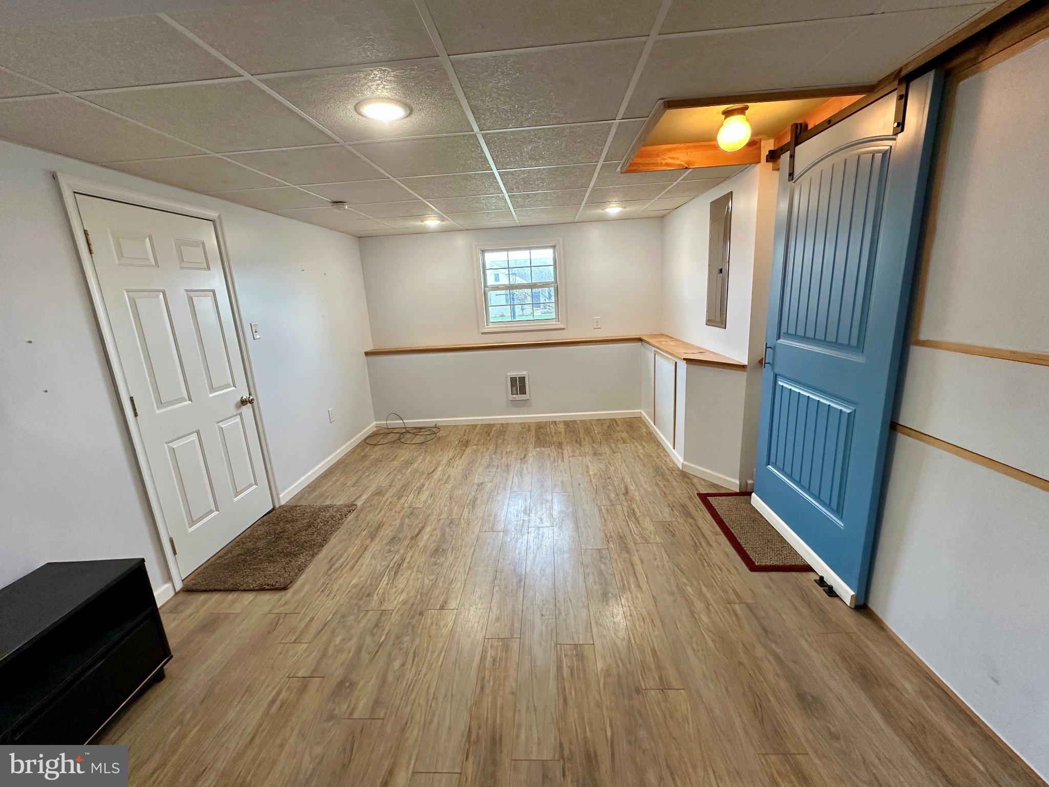 WALKER MEADOWS - Residential