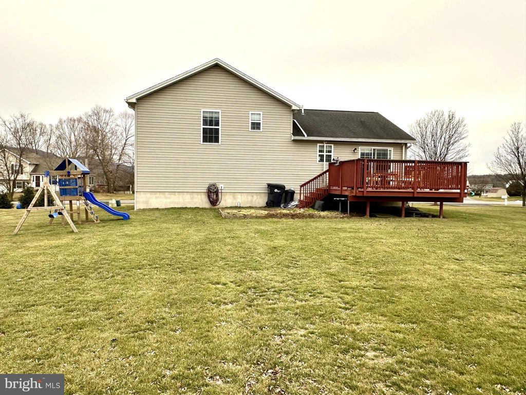 Photo of 237 Walker Crossing, BELLEFONTE, PA 16823 (MLS # PACE2517418)