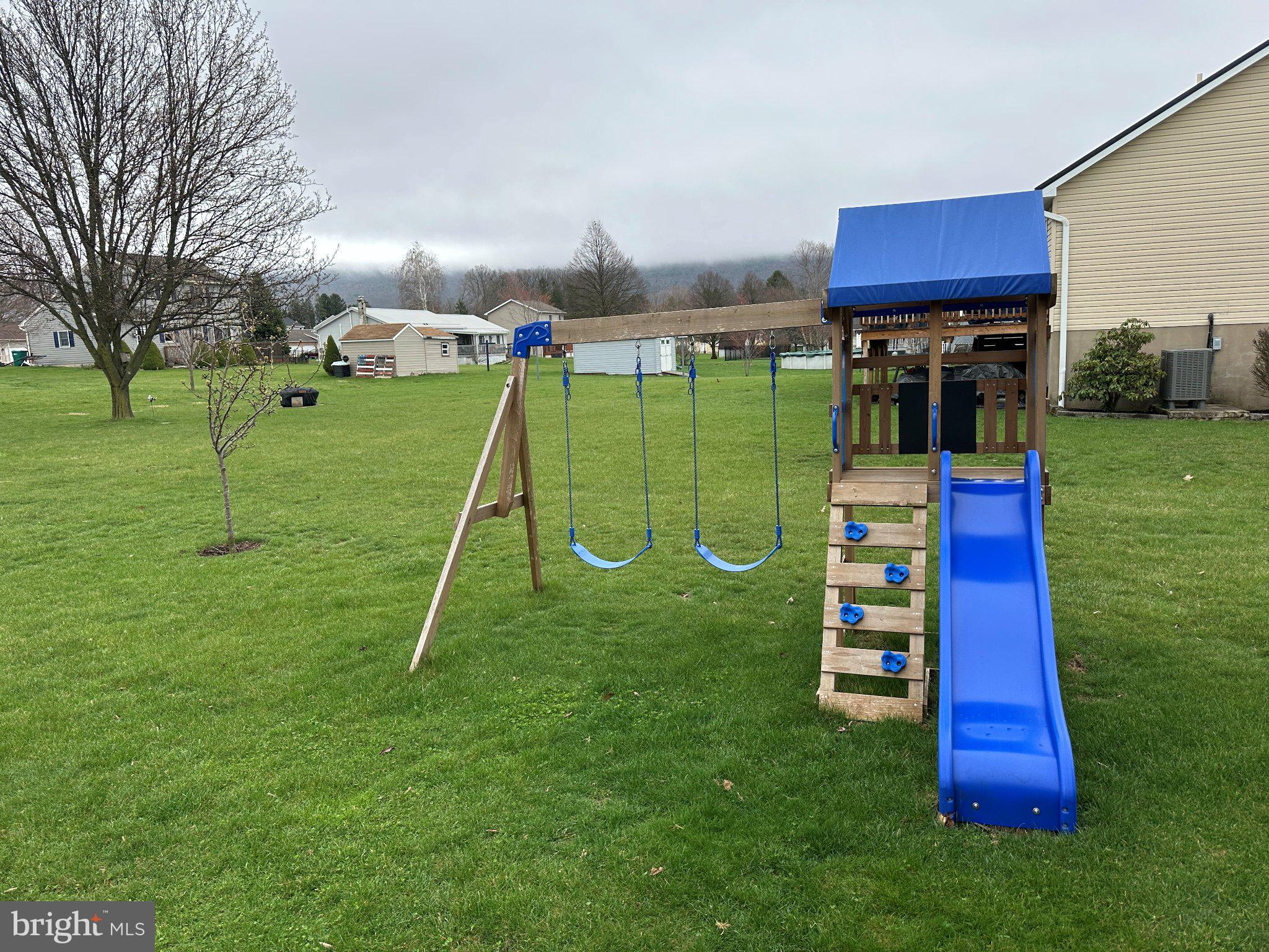 WALKER MEADOWS - Residential