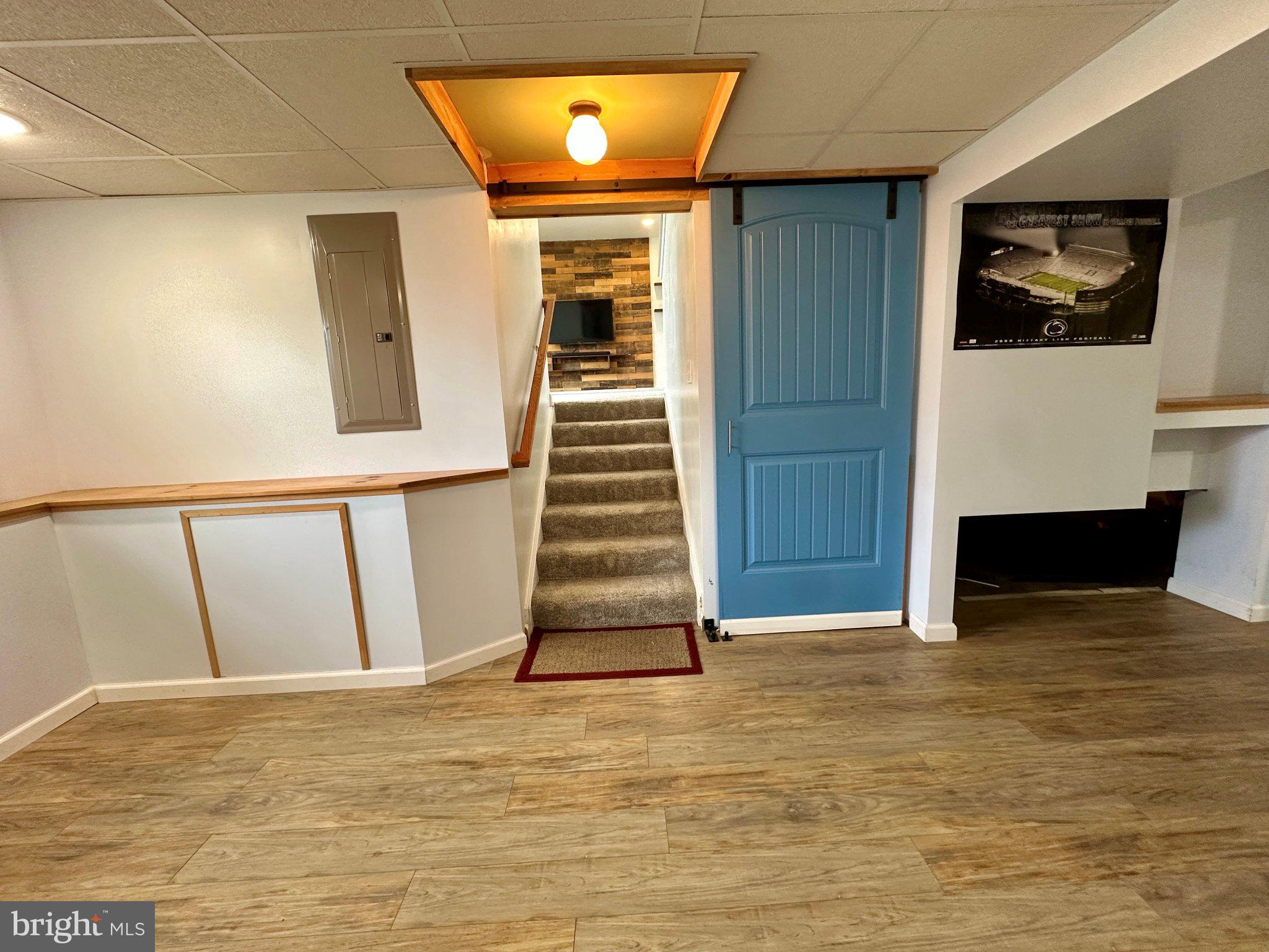 WALKER MEADOWS - Residential