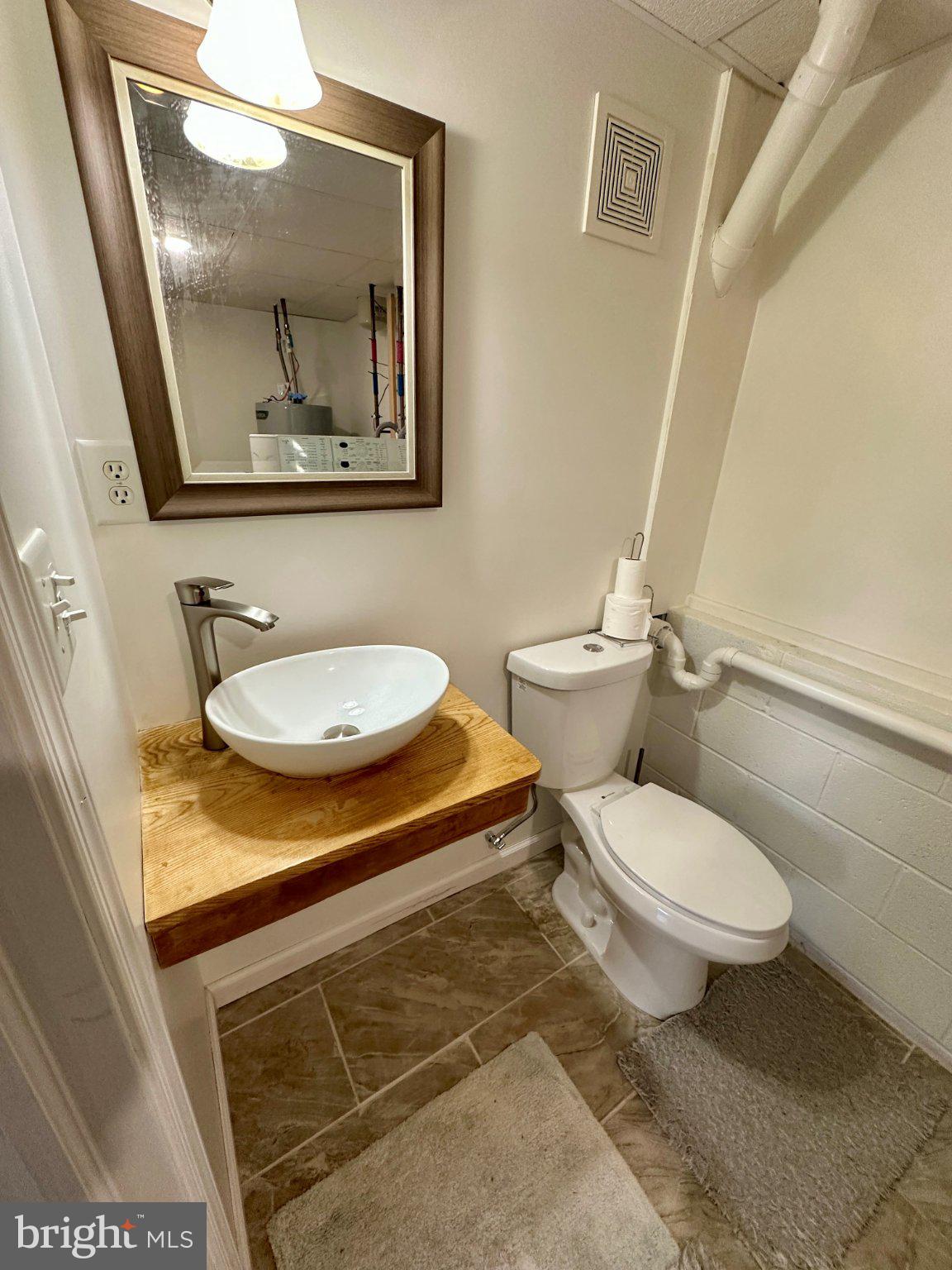 WALKER MEADOWS - Residential