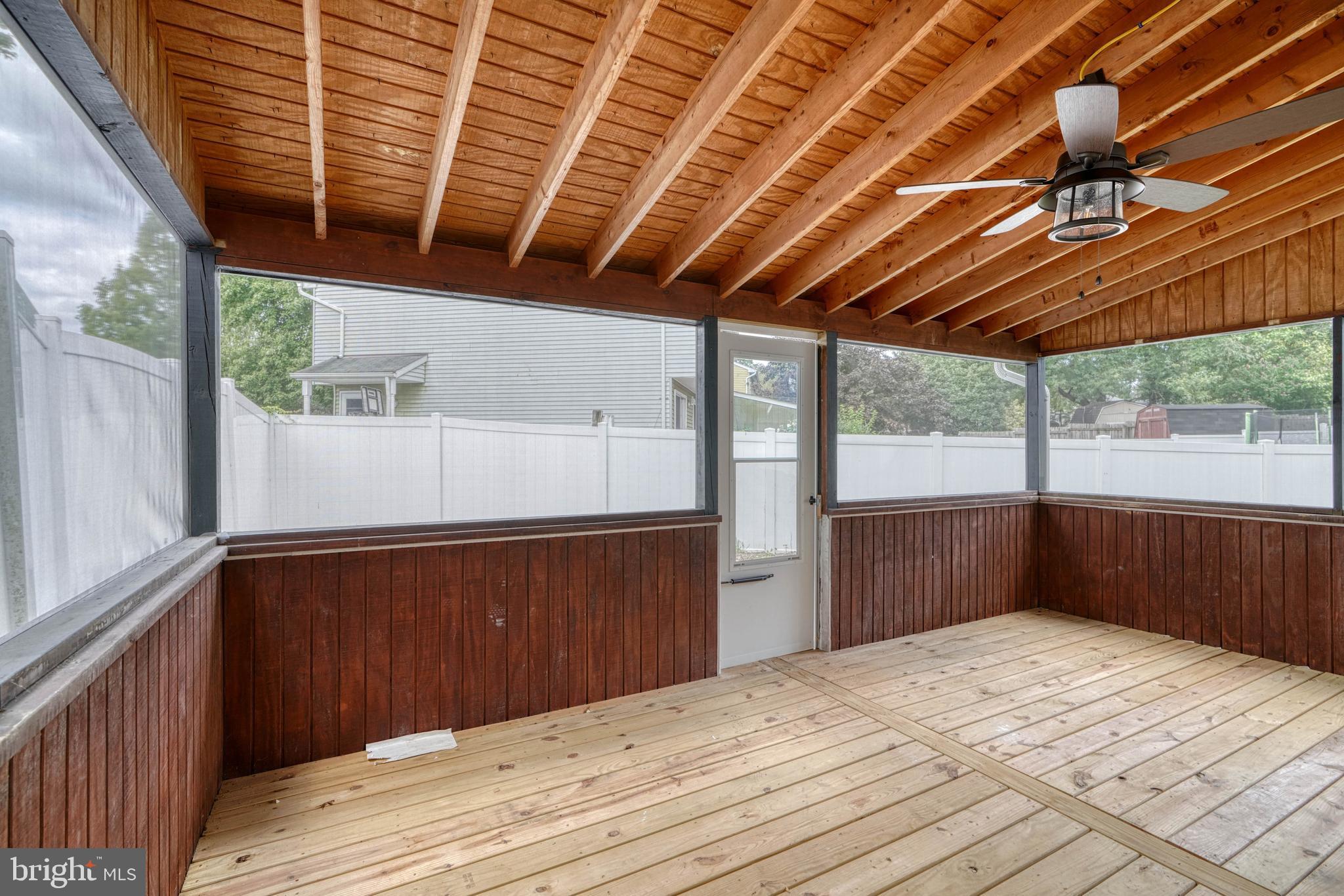 PARKWOOD - Residential