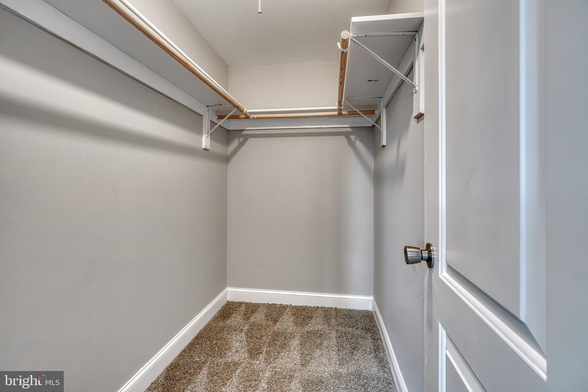 PARKWOOD - Residential