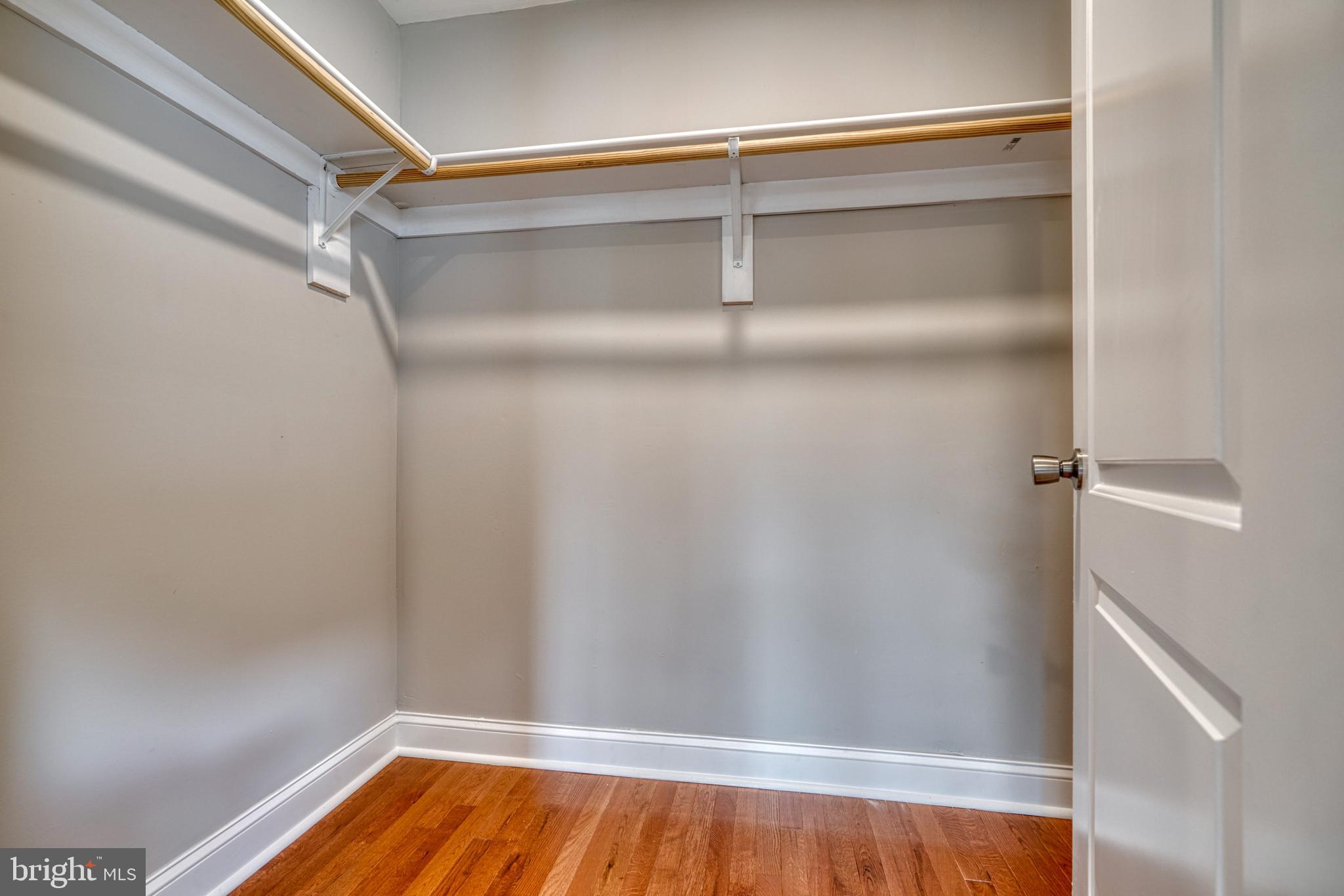 PARKWOOD - Residential