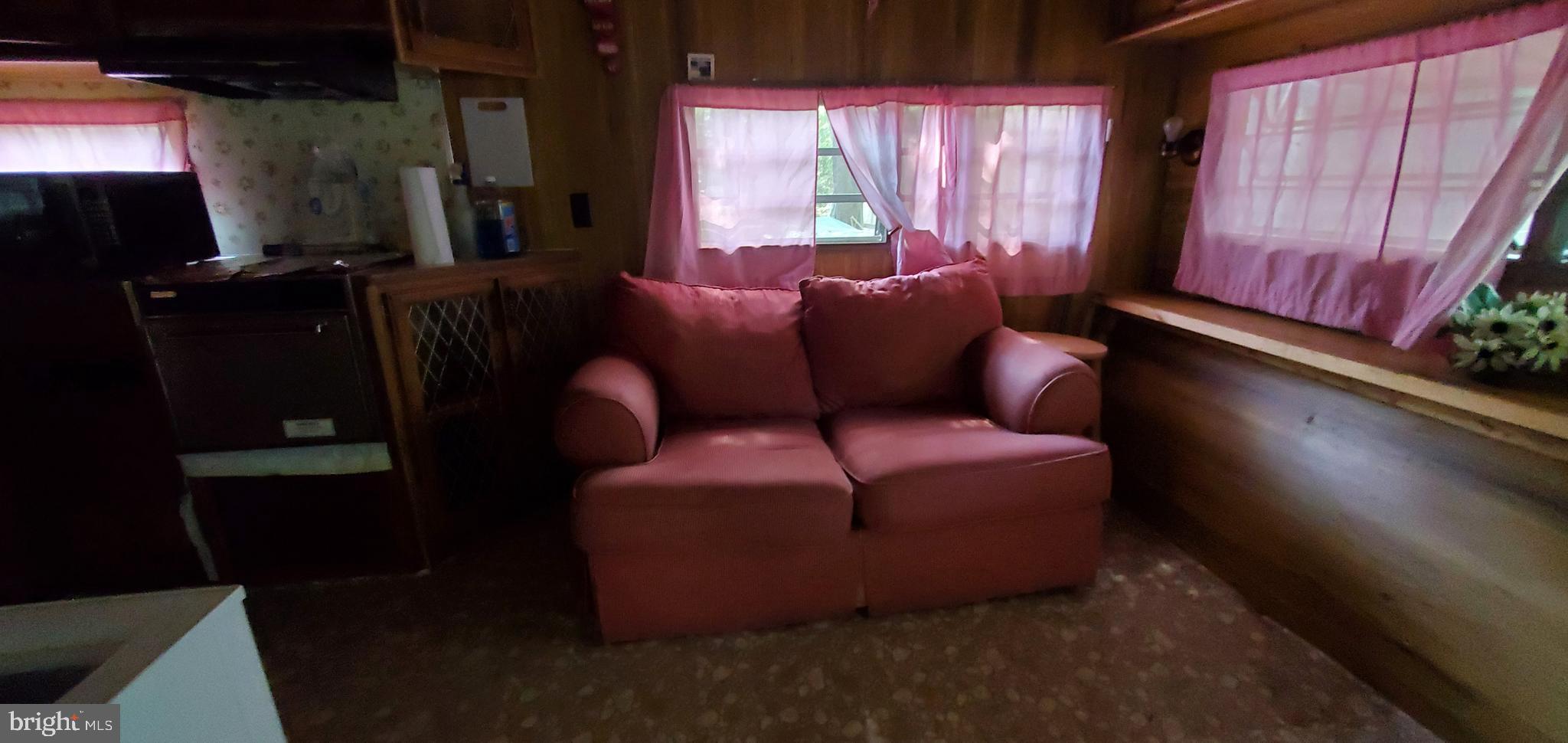 INDIAN ACRES - Residential