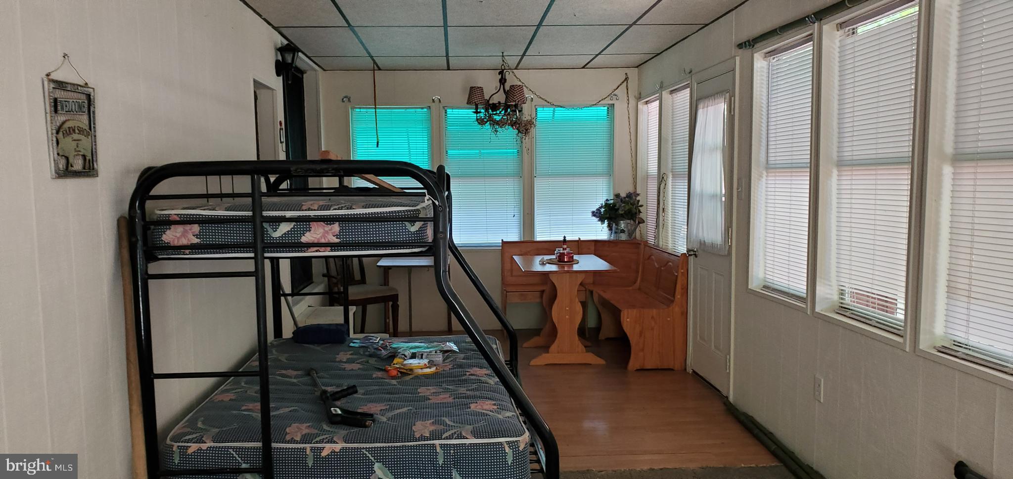 INDIAN ACRES - Residential