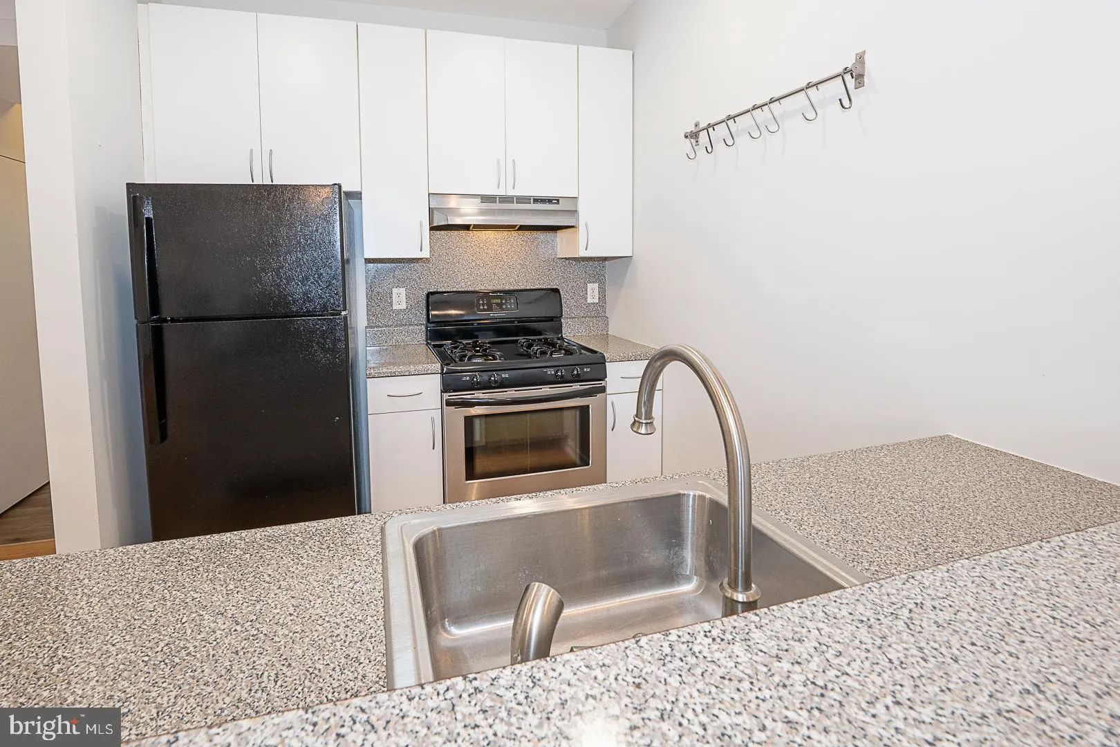 Philadelphia, Pennsylvania 19128, United States, 1 Bedroom Bedrooms, ,1 BathroomBathrooms,Residential,Pending,204021