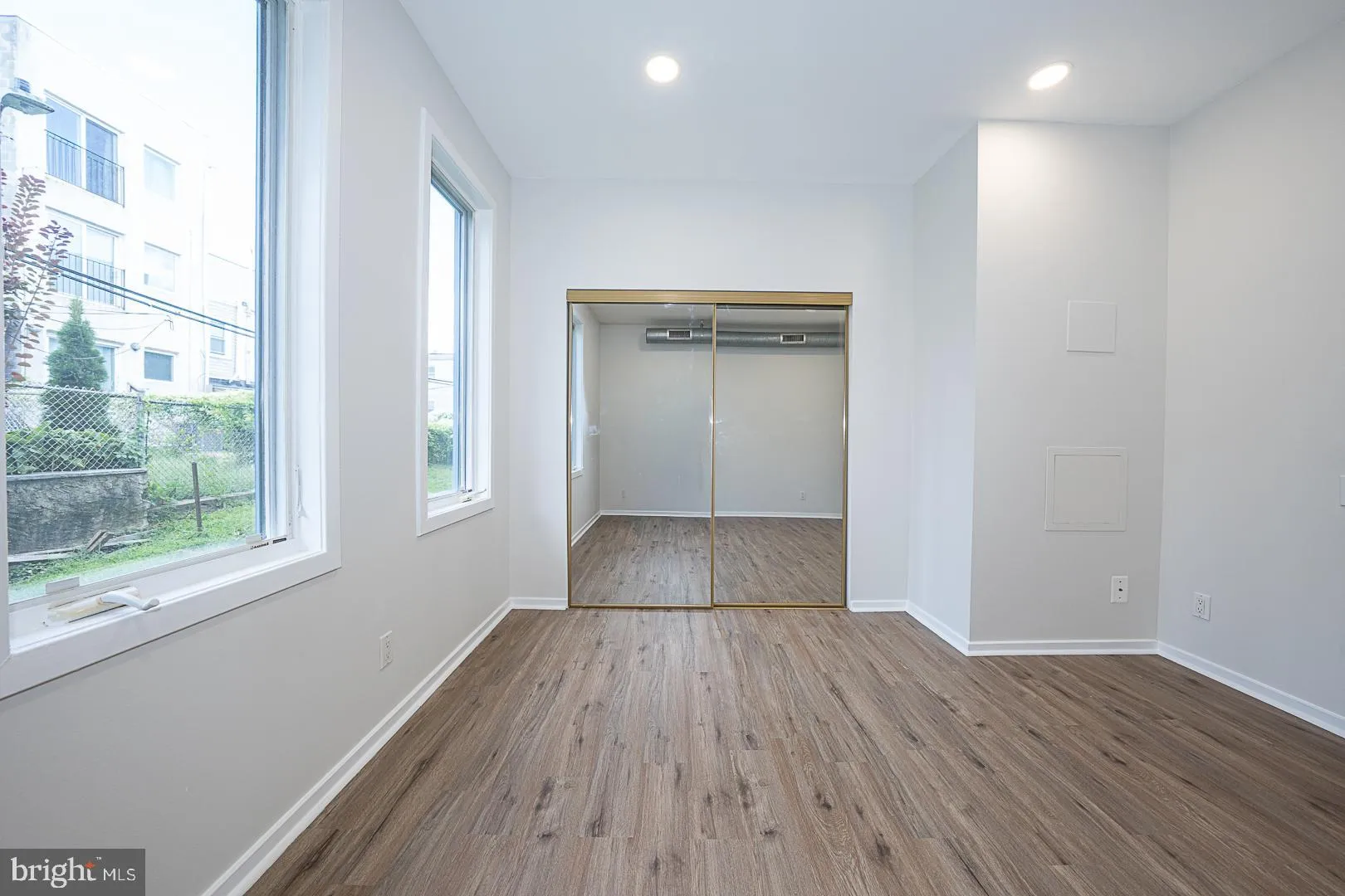 Philadelphia, Pennsylvania 19128, United States, 1 Bedroom Bedrooms, ,1 BathroomBathrooms,Residential,Pending,204021