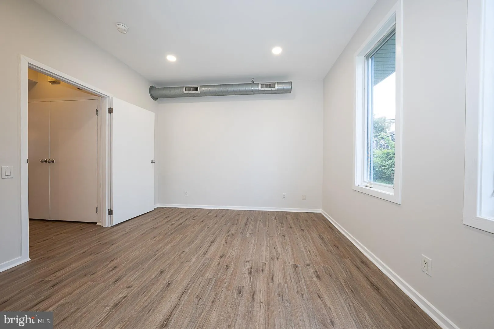 Philadelphia, Pennsylvania 19128, United States, 1 Bedroom Bedrooms, ,1 BathroomBathrooms,Residential,Pending,204021