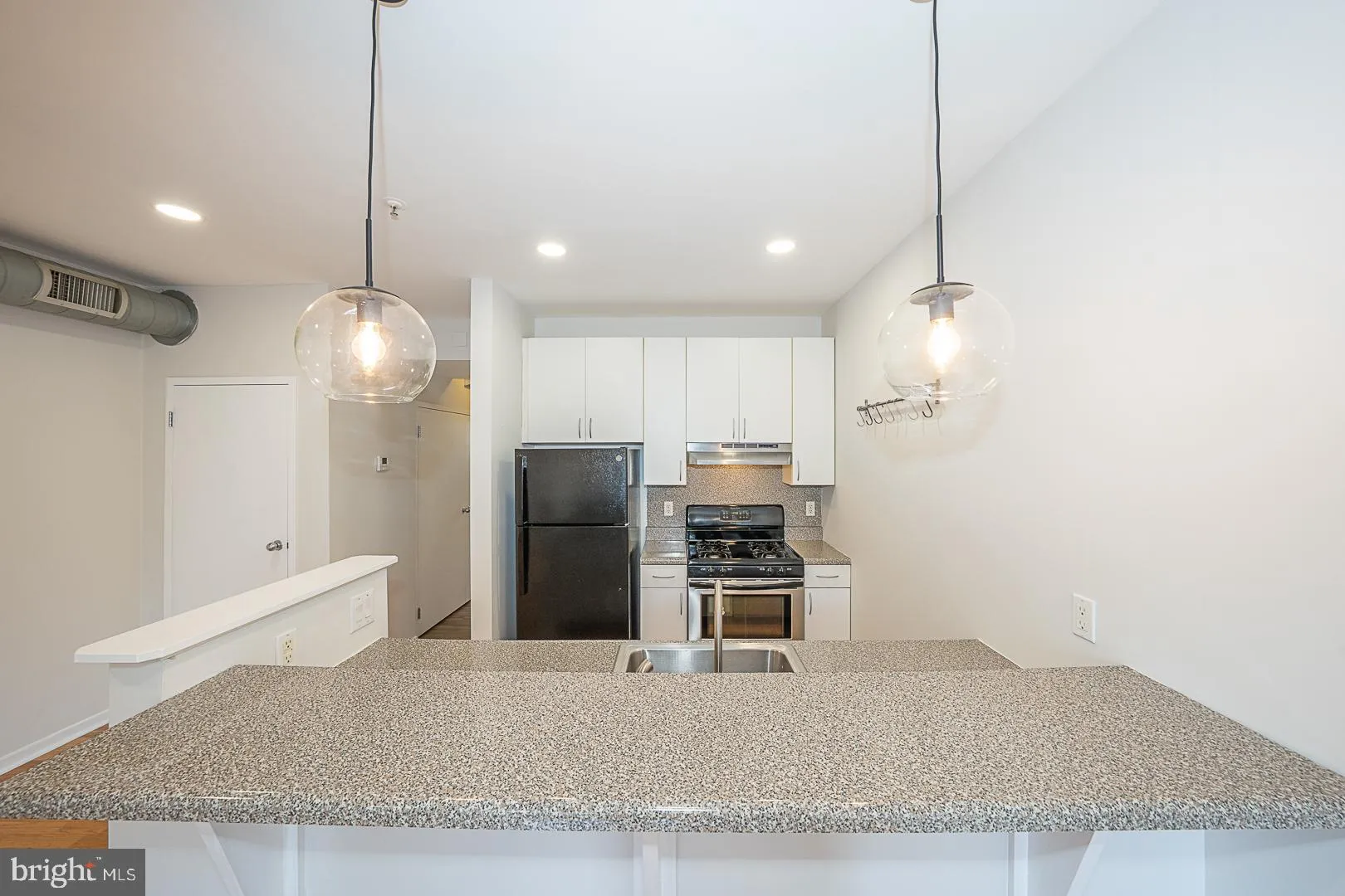 Philadelphia, Pennsylvania 19128, United States, 1 Bedroom Bedrooms, ,1 BathroomBathrooms,Residential,Pending,204021