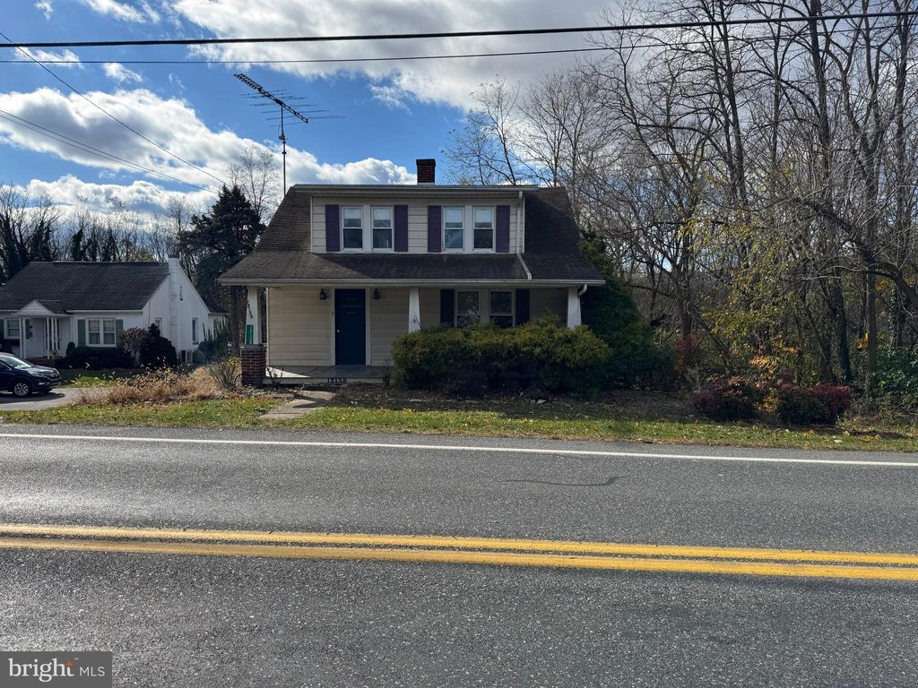 Photo of 12138 Buchanan Trail West, MERCERSBURG, PA 17236 (MLS # PAFL2031222)