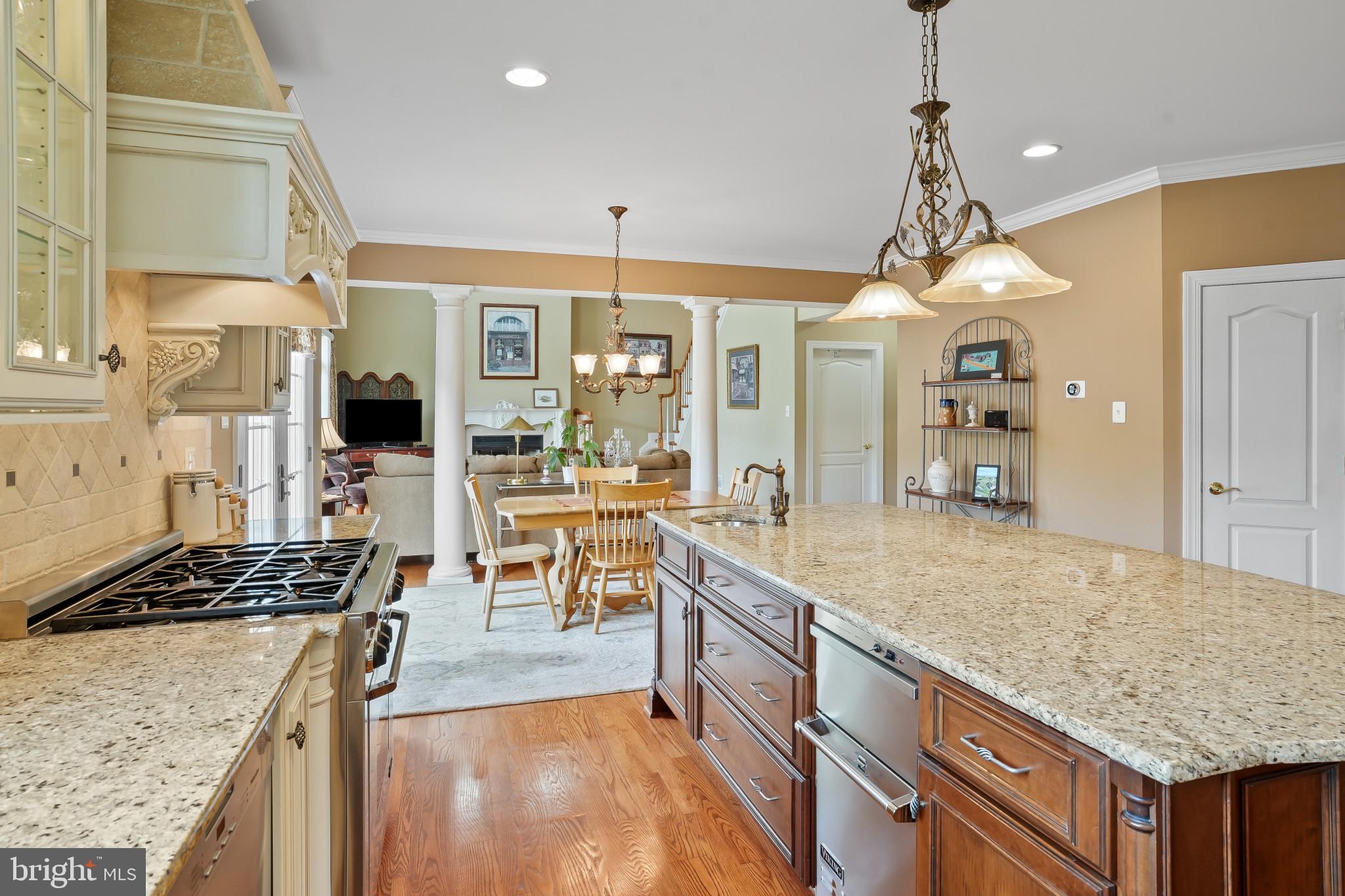 FOX MEADOW - Residential