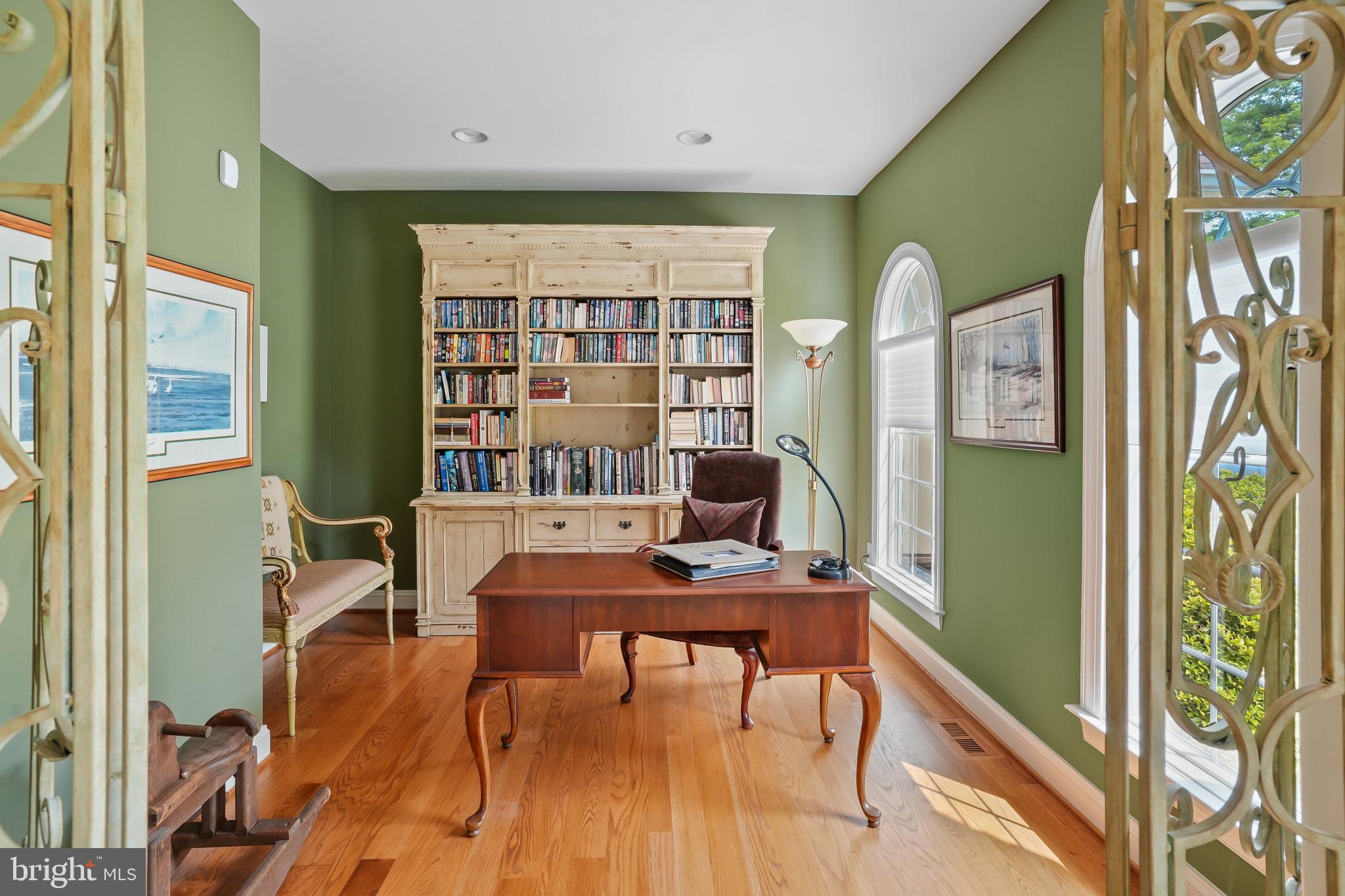 FOX MEADOW - Residential