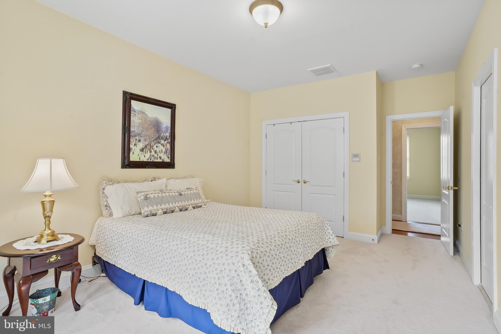 FOX MEADOW - Residential