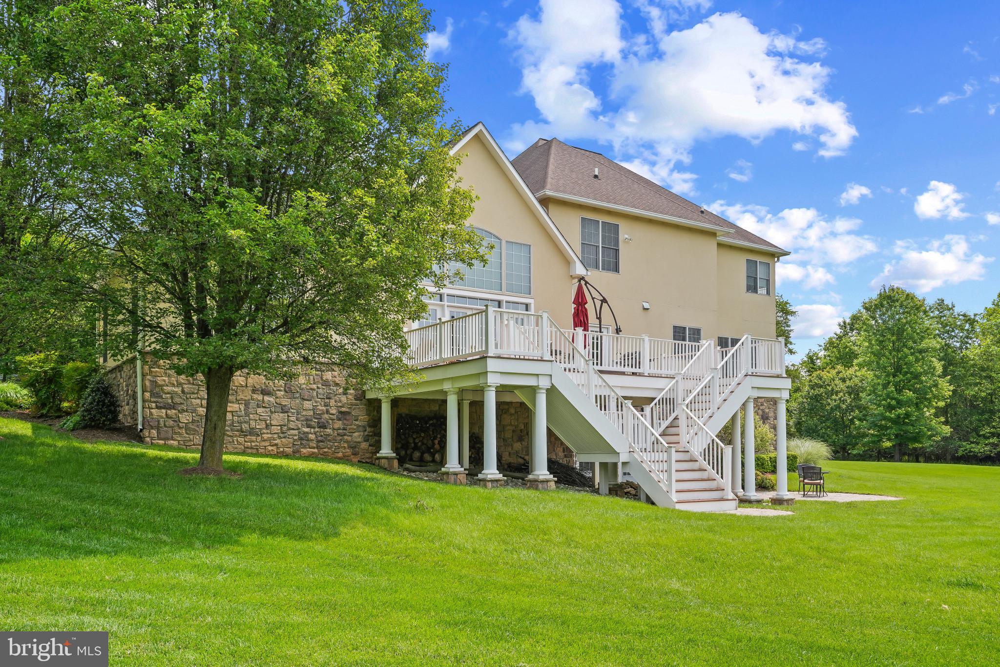 FOX MEADOW - Residential