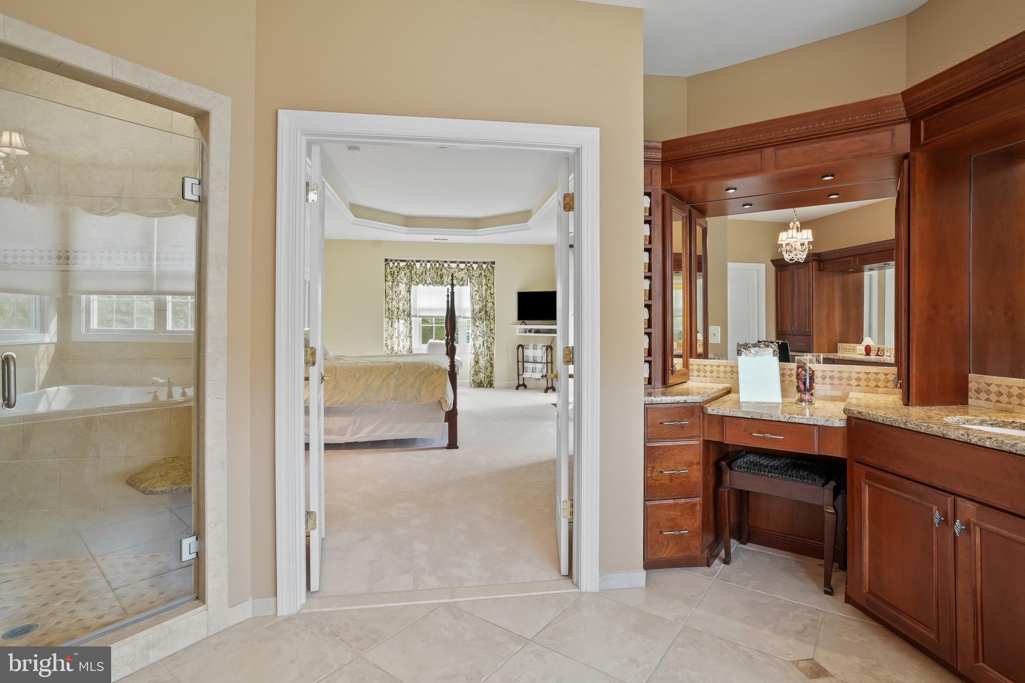 FOX MEADOW - Residential