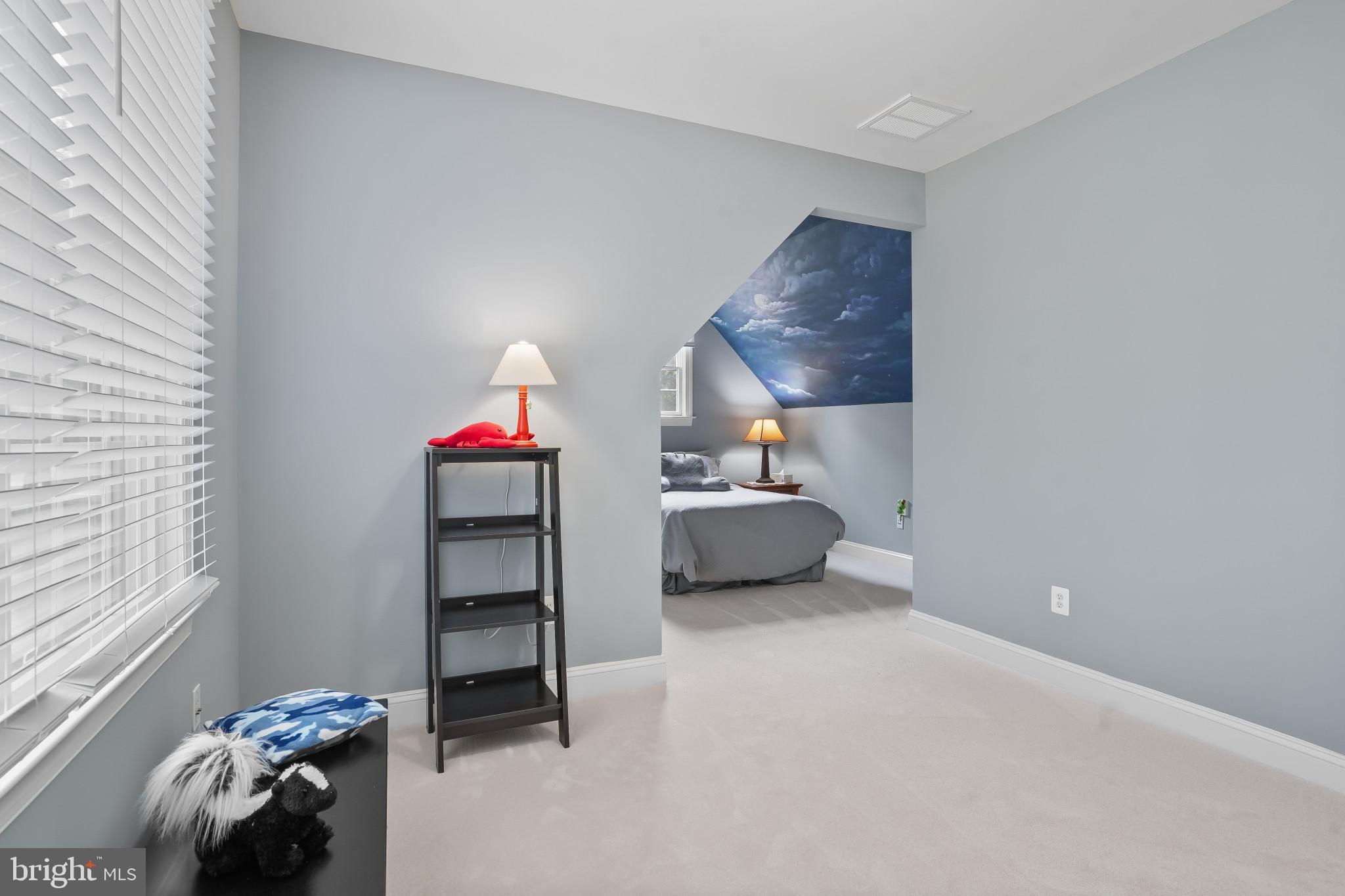 FOX MEADOW - Residential